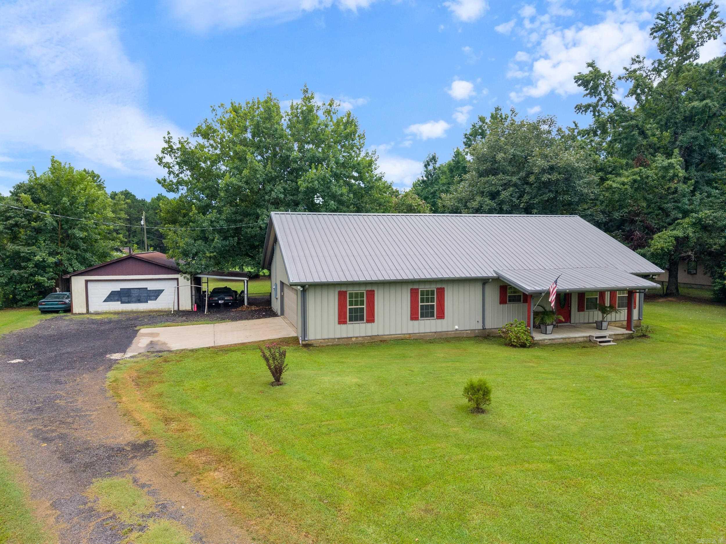 688 Main Street Conway, AR 72032