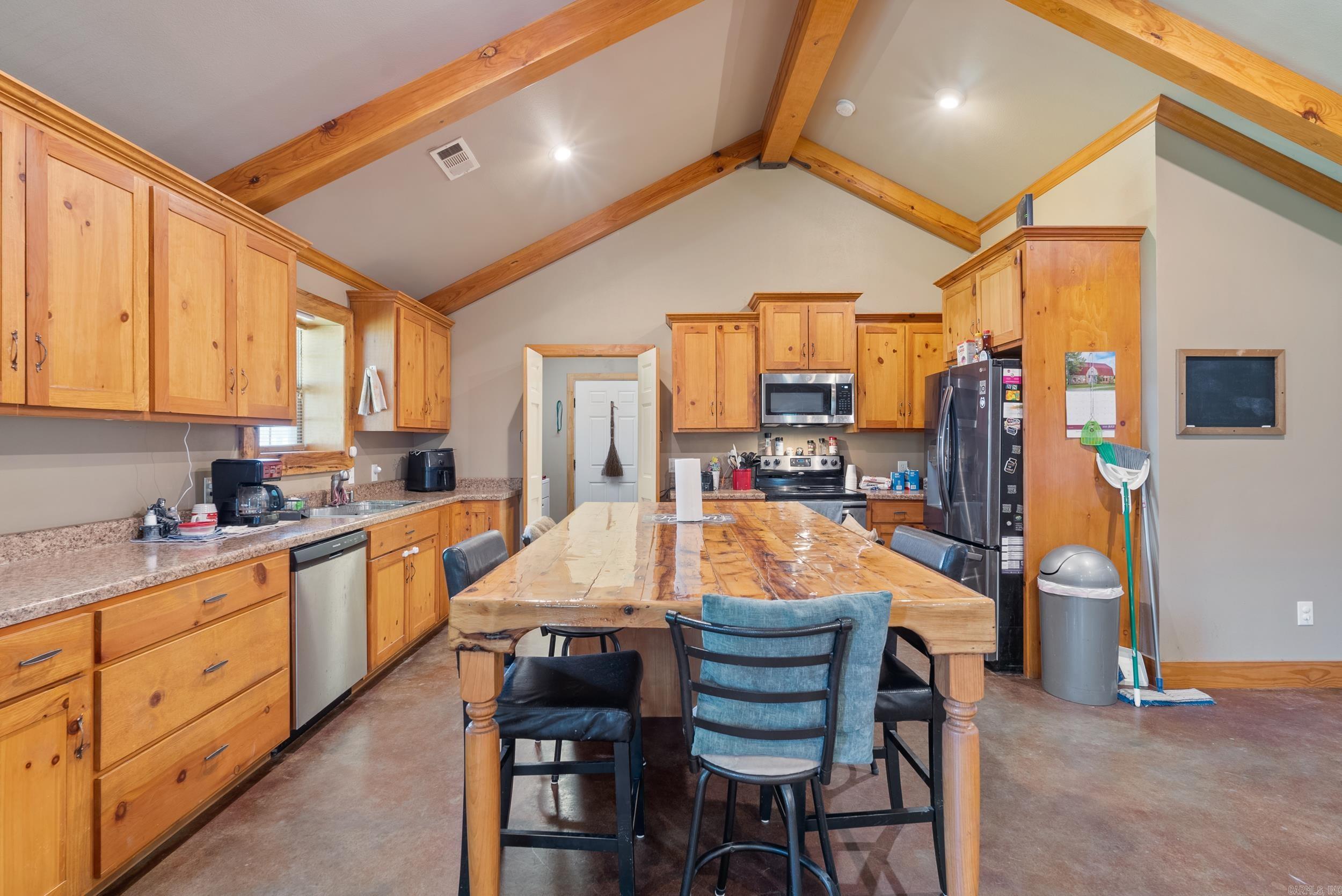 688 Main Street Conway, AR 72032