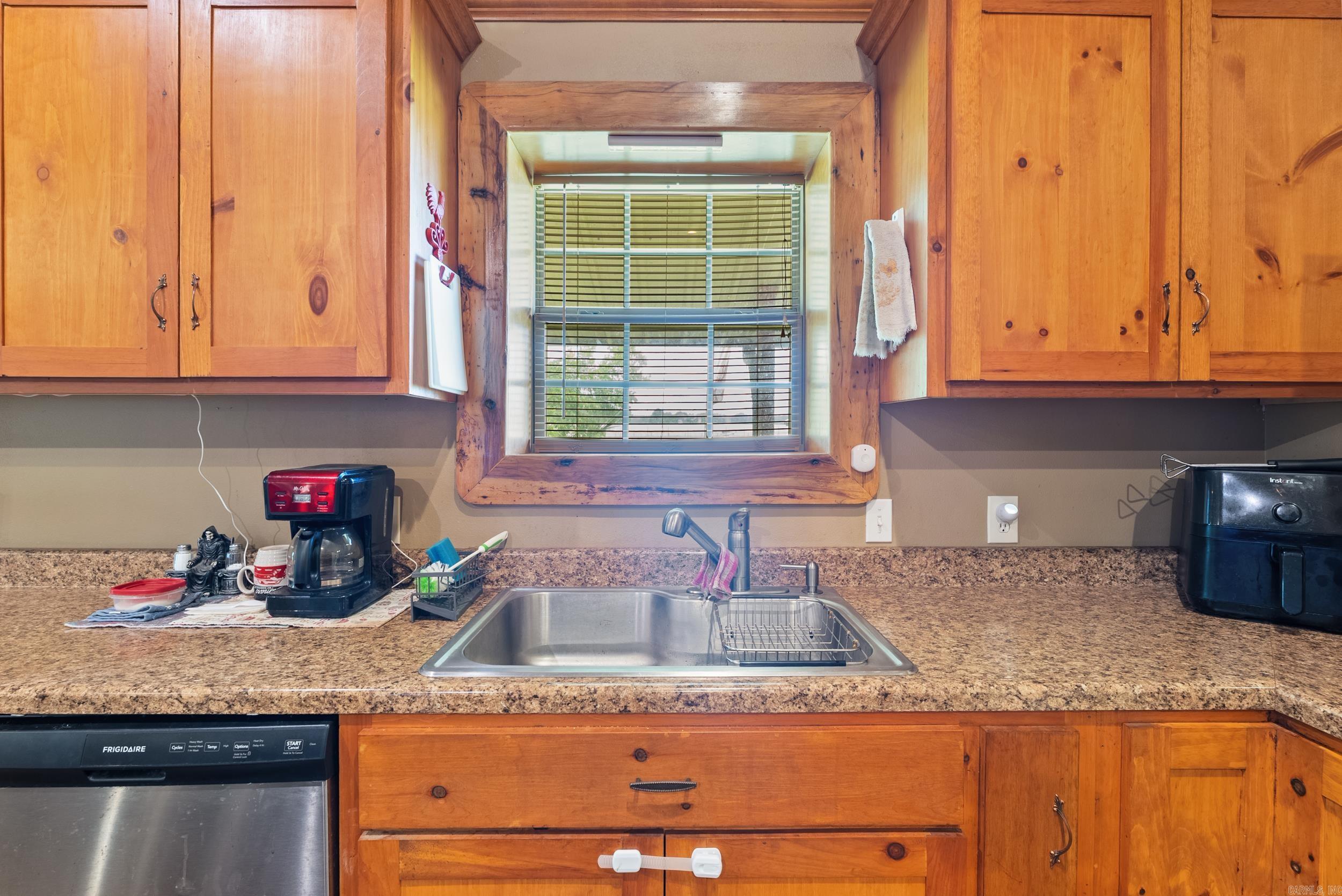 688 Main Street Conway, AR 72032
