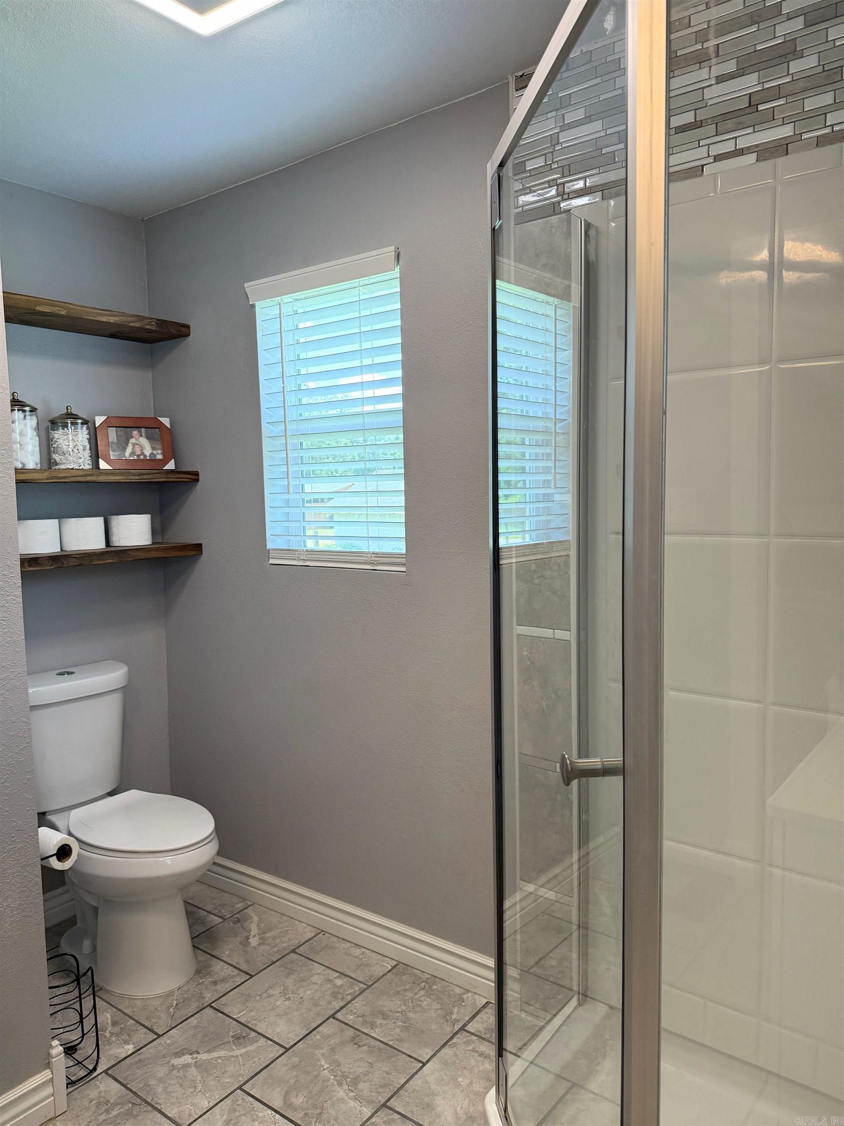 202 11th Street Scranton, AR 72863