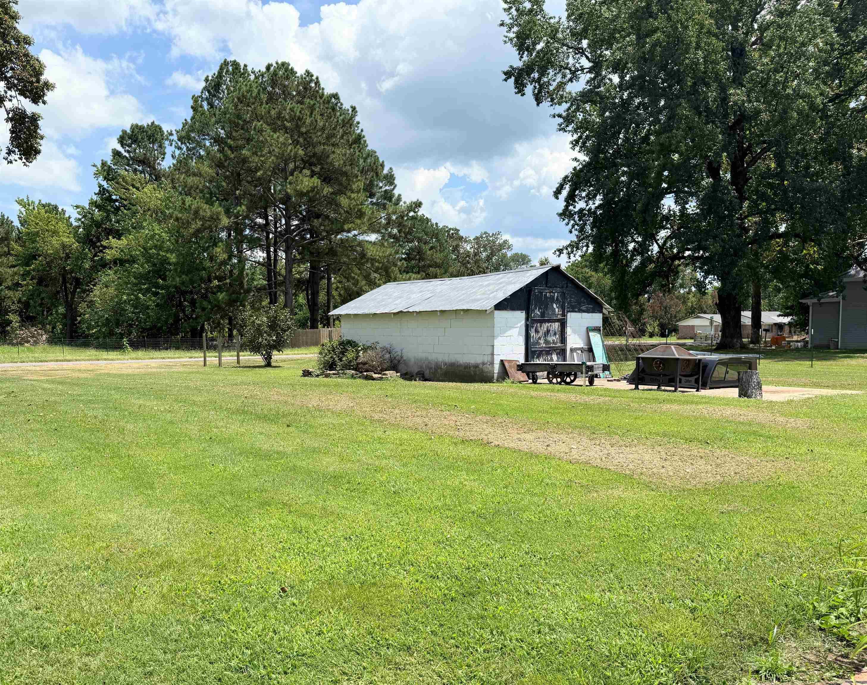 202 11th Street Scranton, AR 72863