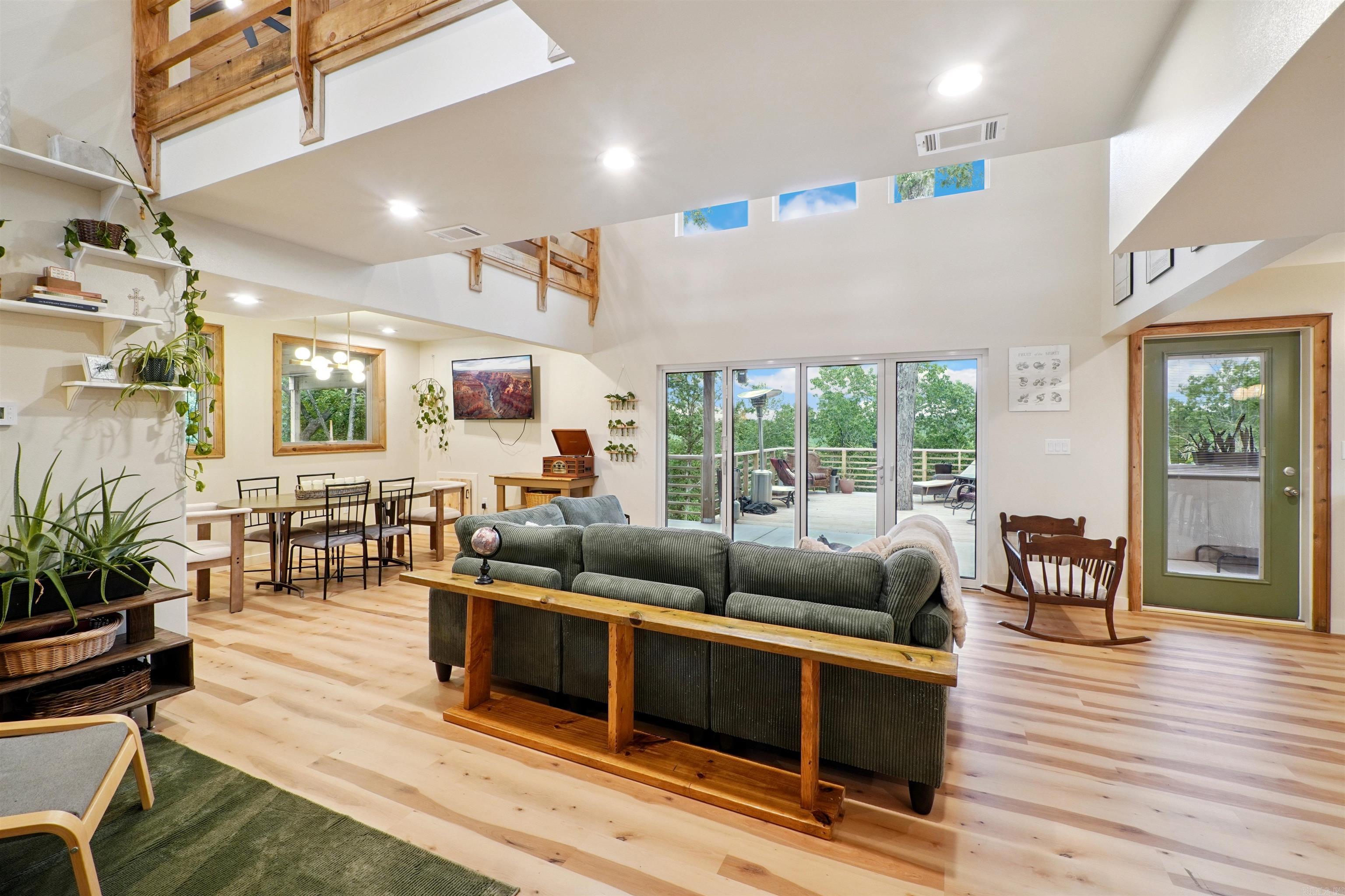528 Long Branch  Bee Branch, AR