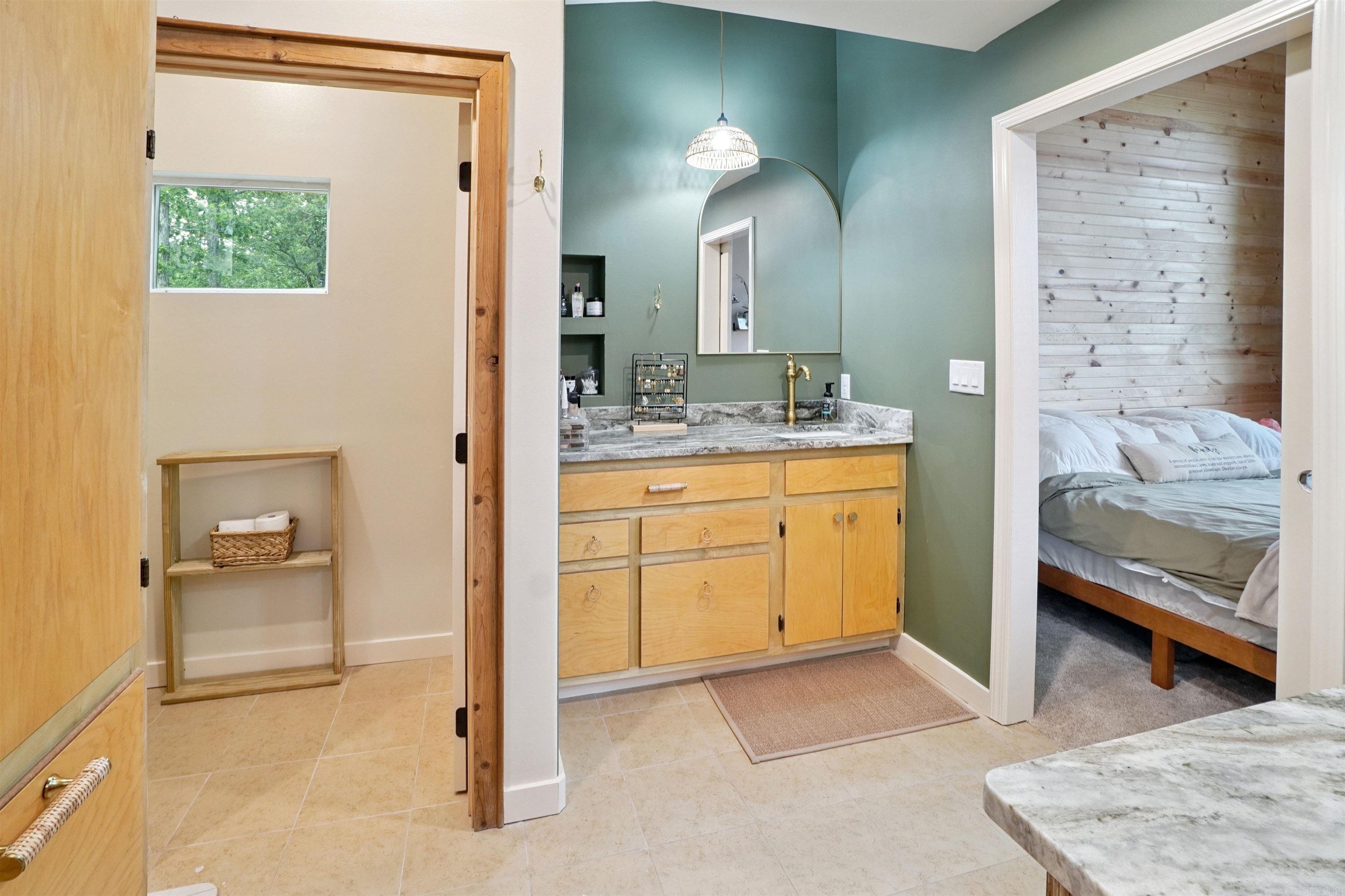 528 Long Branch  Bee Branch, AR
