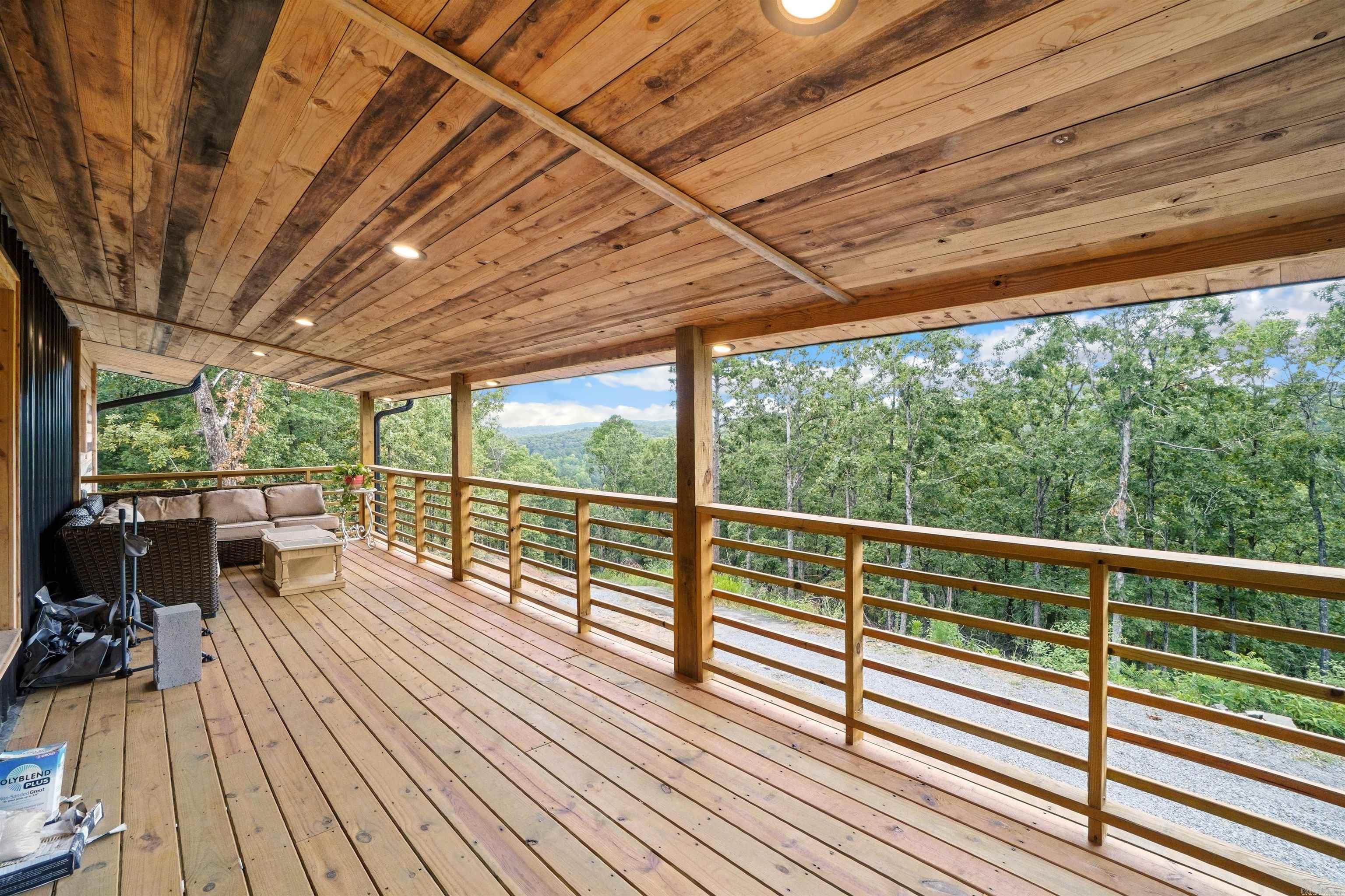 528 Long Branch  Bee Branch, AR