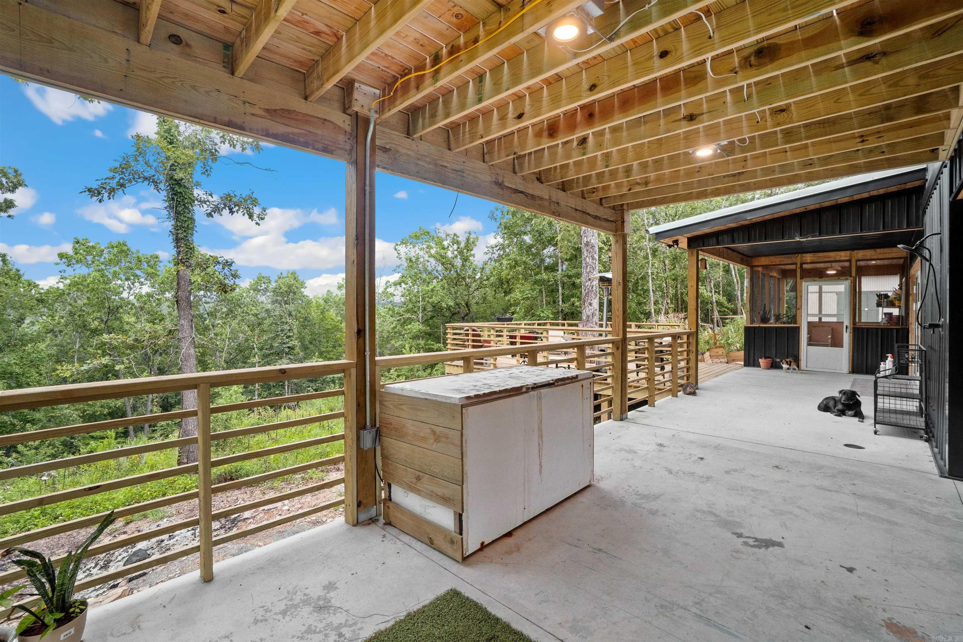 528 Long Branch  Bee Branch, AR