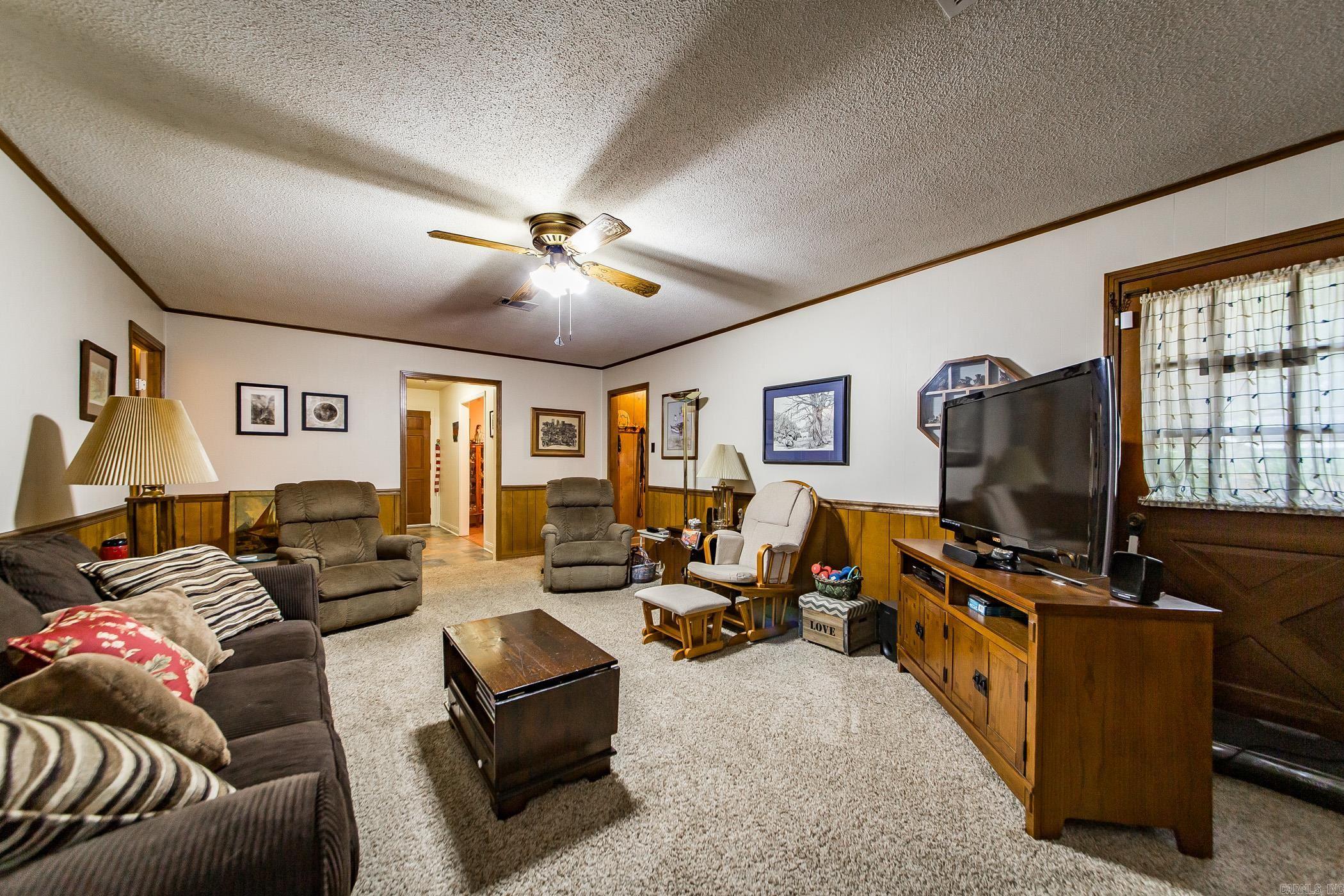 32 Daniel Drive Sherwood, AR 72120