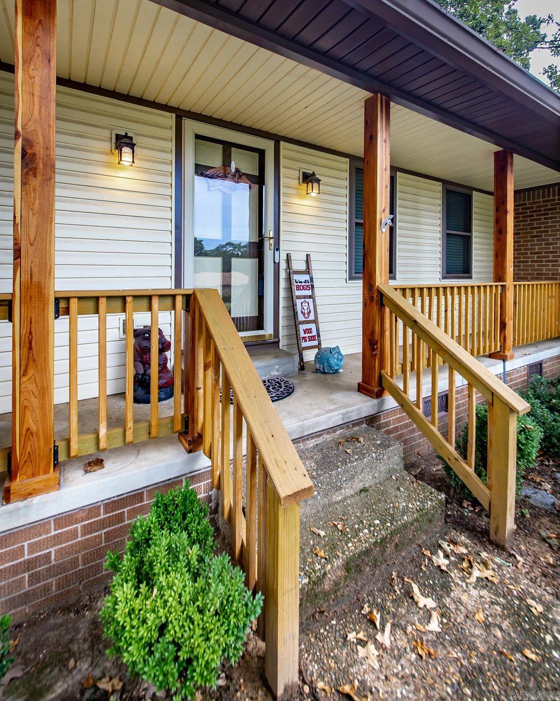 32 Daniel Drive Sherwood, AR 72120