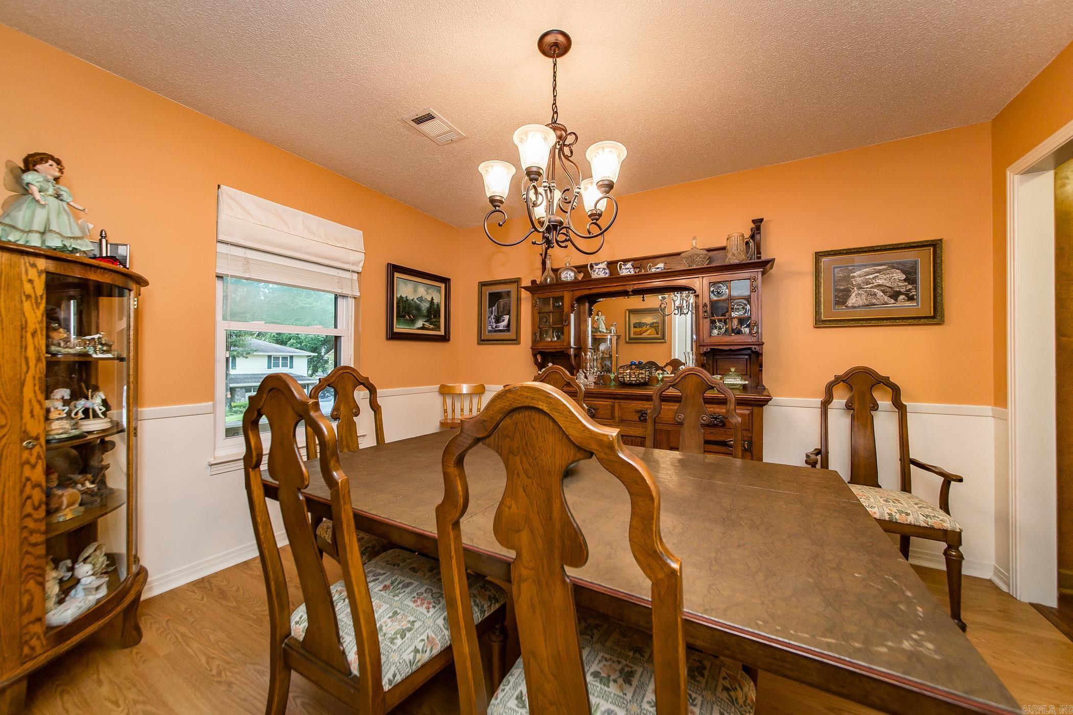 32 Daniel Drive Sherwood, AR 72120