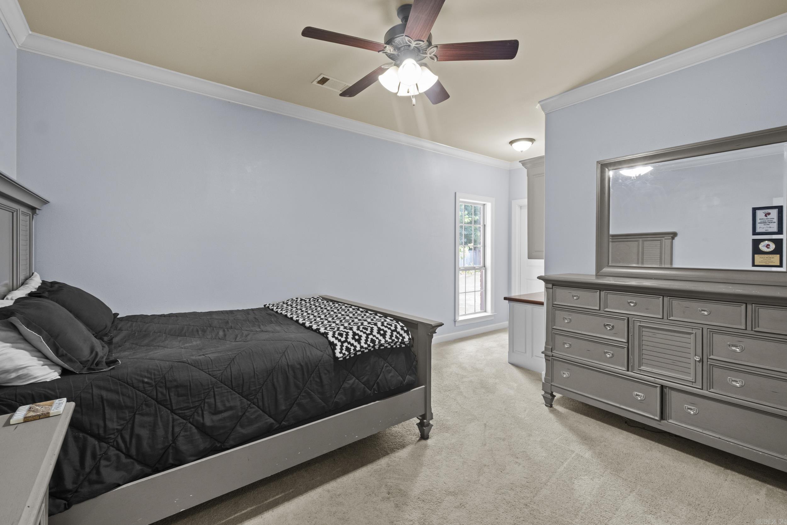2 Cypress Valley Cv  Maumelle, AR
