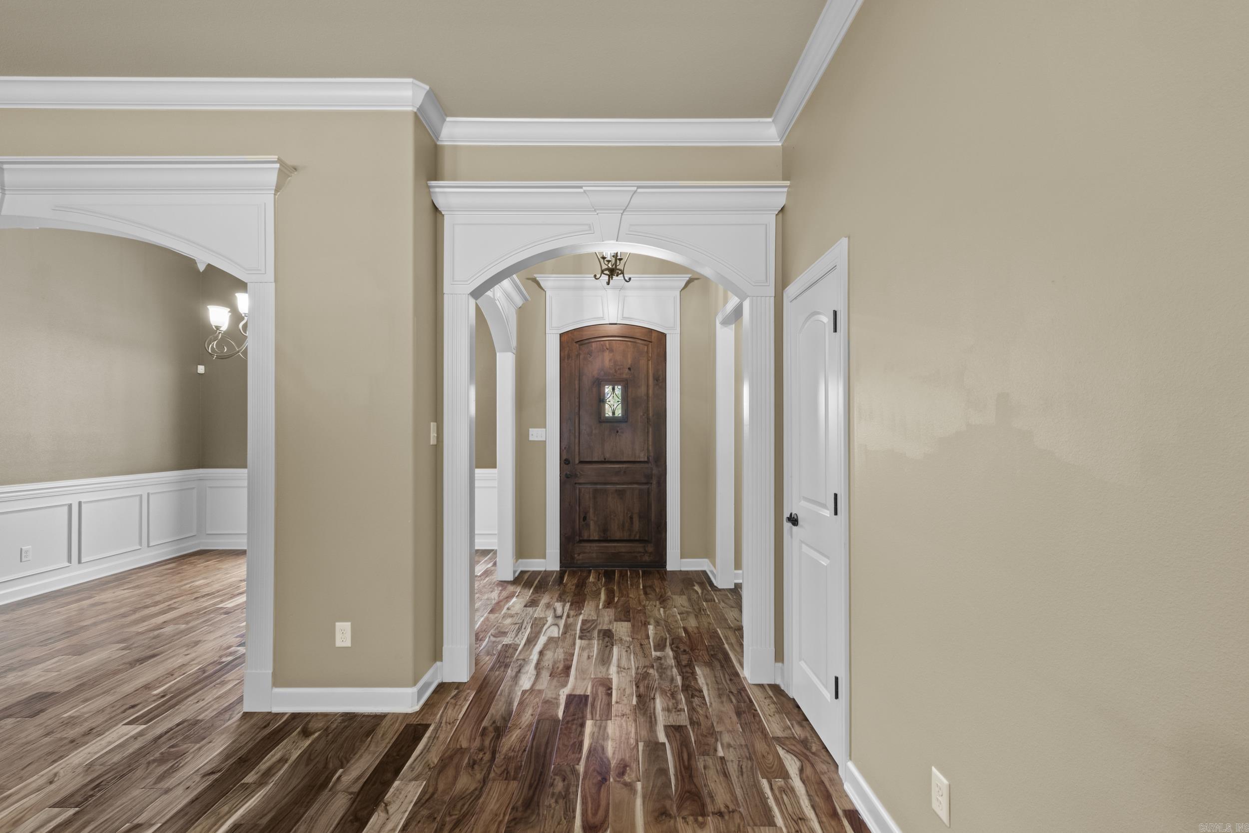 2 Cypress Valley Cv  Maumelle, AR