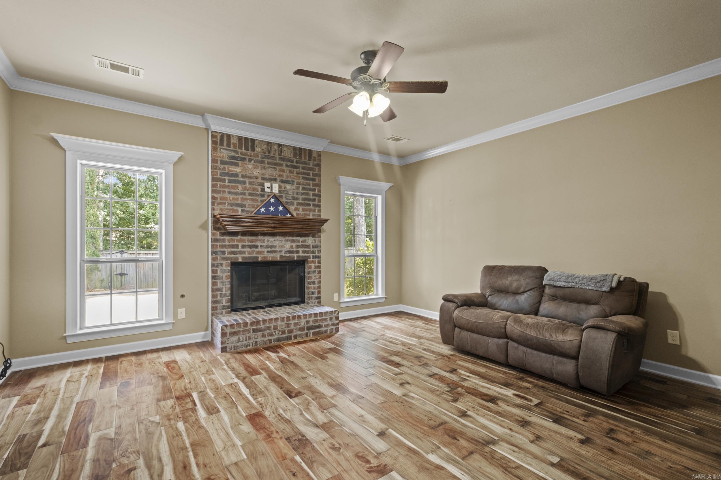 2 Cypress Valley Cv  Maumelle, AR