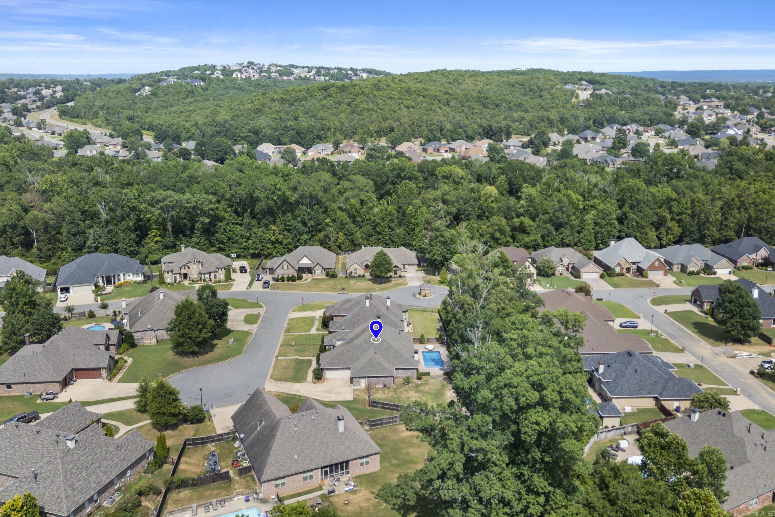 2 Cypress Valley Cv  Maumelle, AR