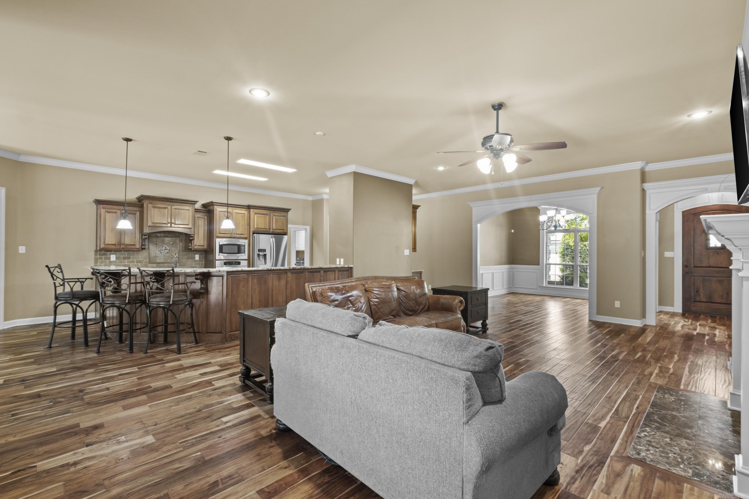 2 Cypress Valley Cv  Maumelle, AR