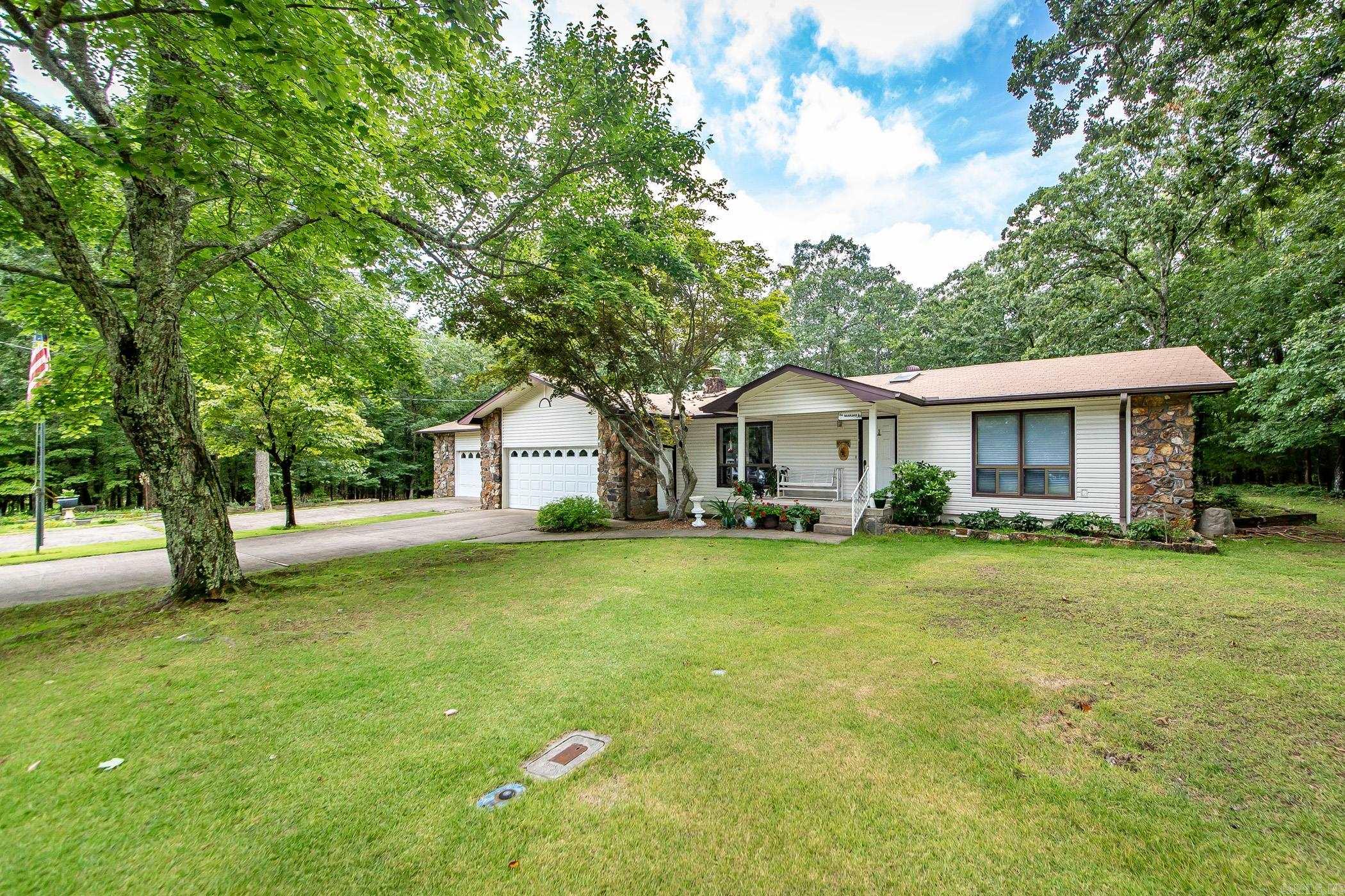 234 Pine Hill  Fairfield Bay, AR