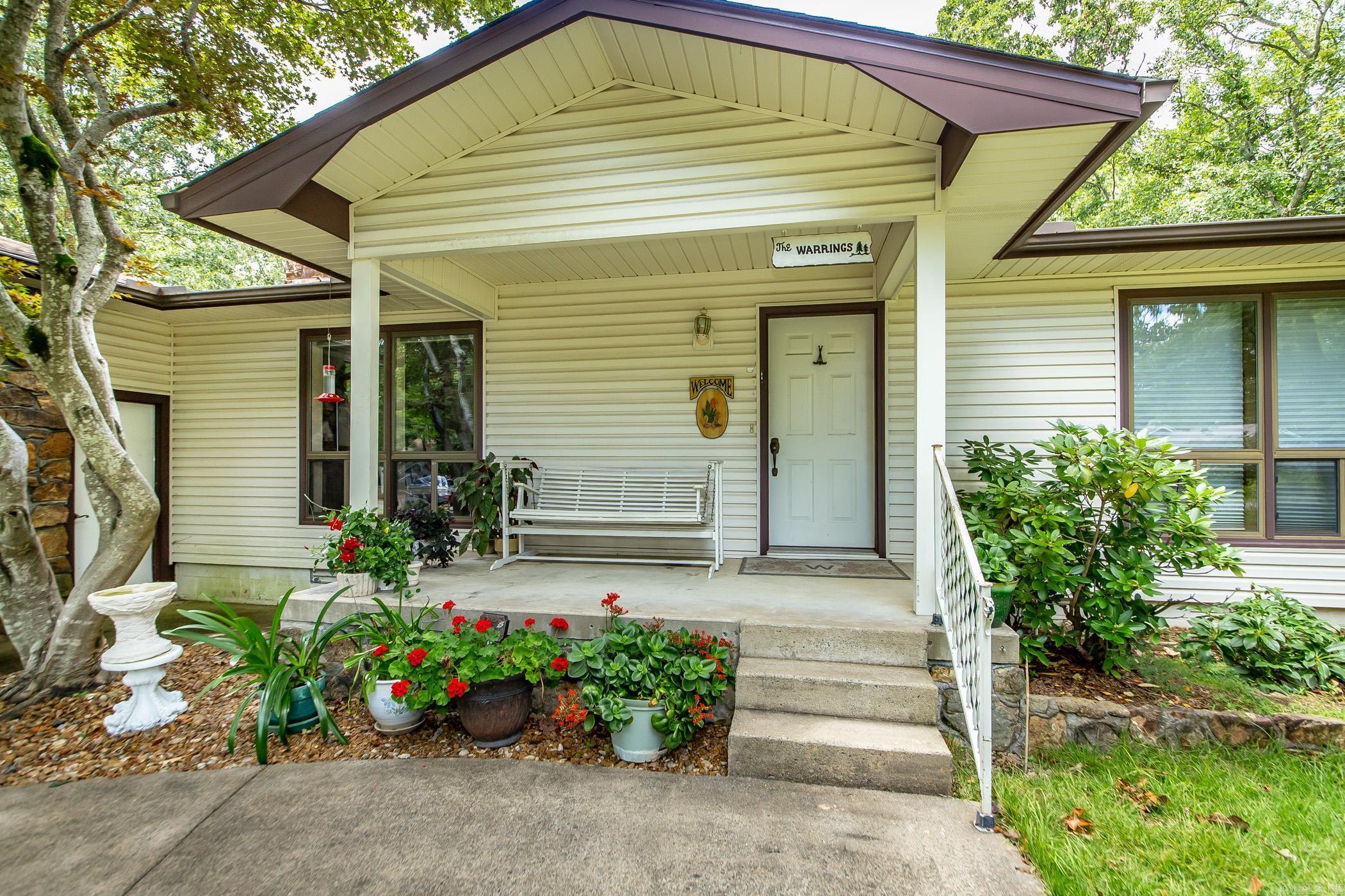 234 Pine Hill  Fairfield Bay, AR