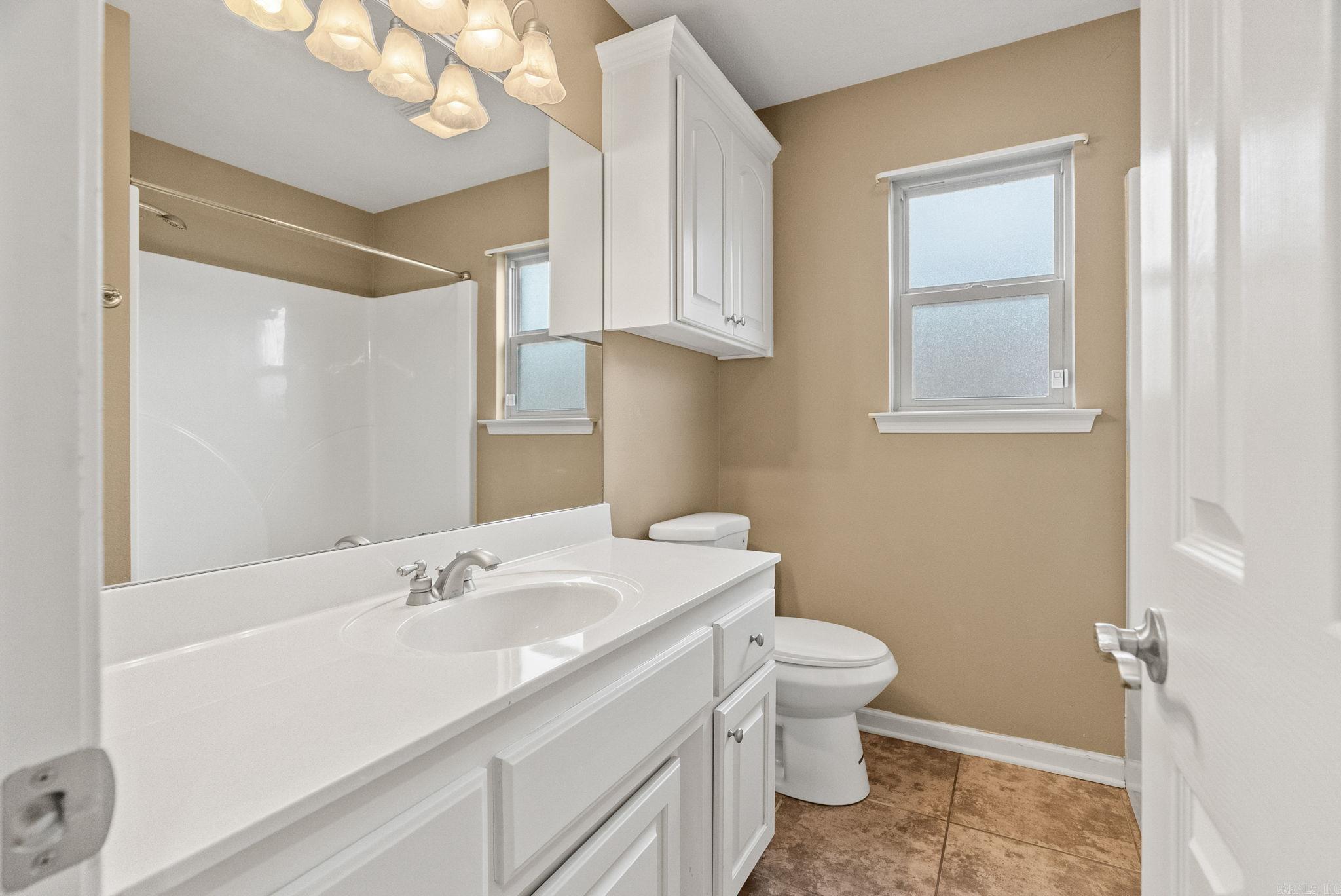 2402 Lancashire  Cabot, AR
