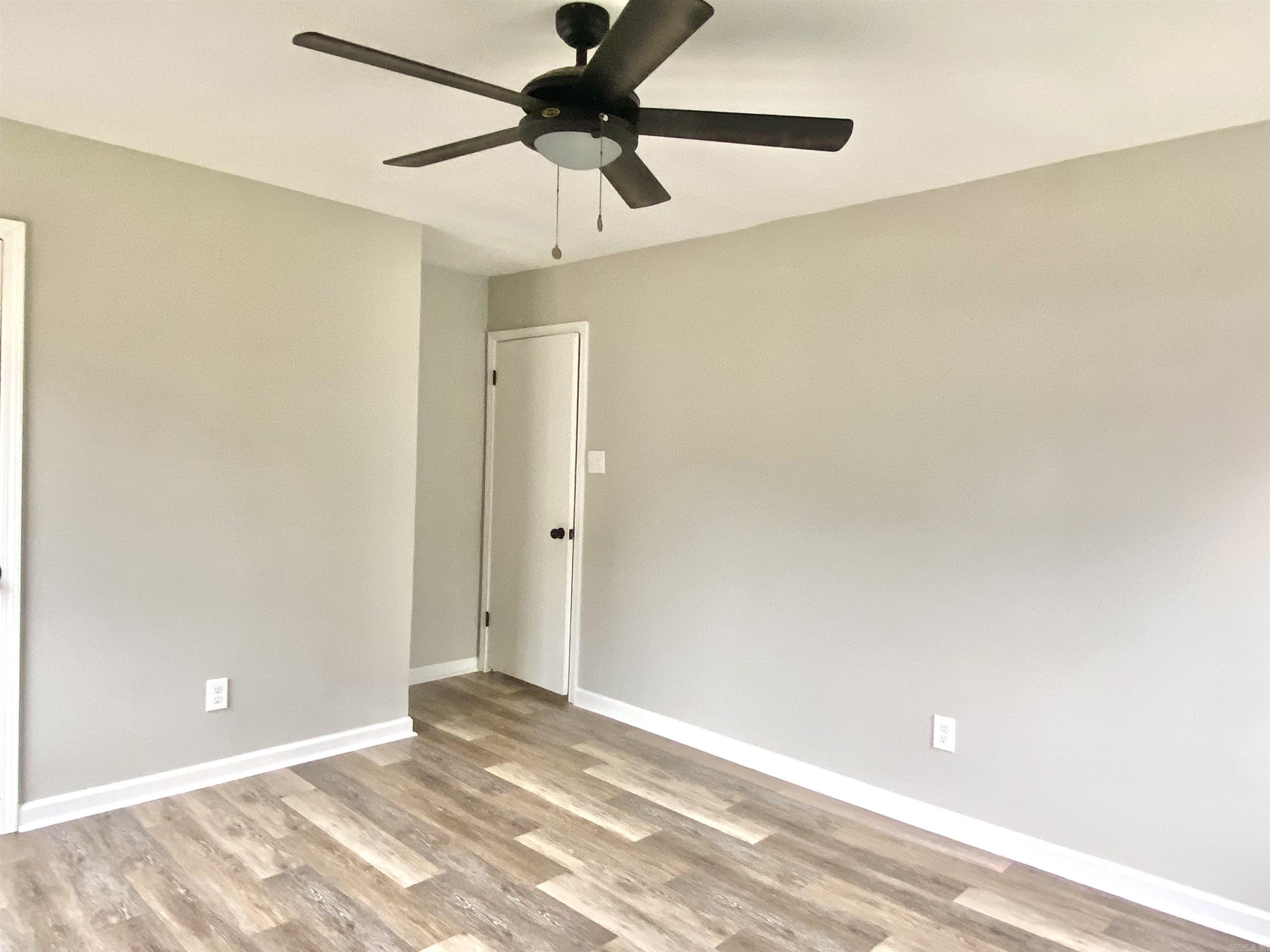 22 Quillen Avenue North Little Rock, AR 72117