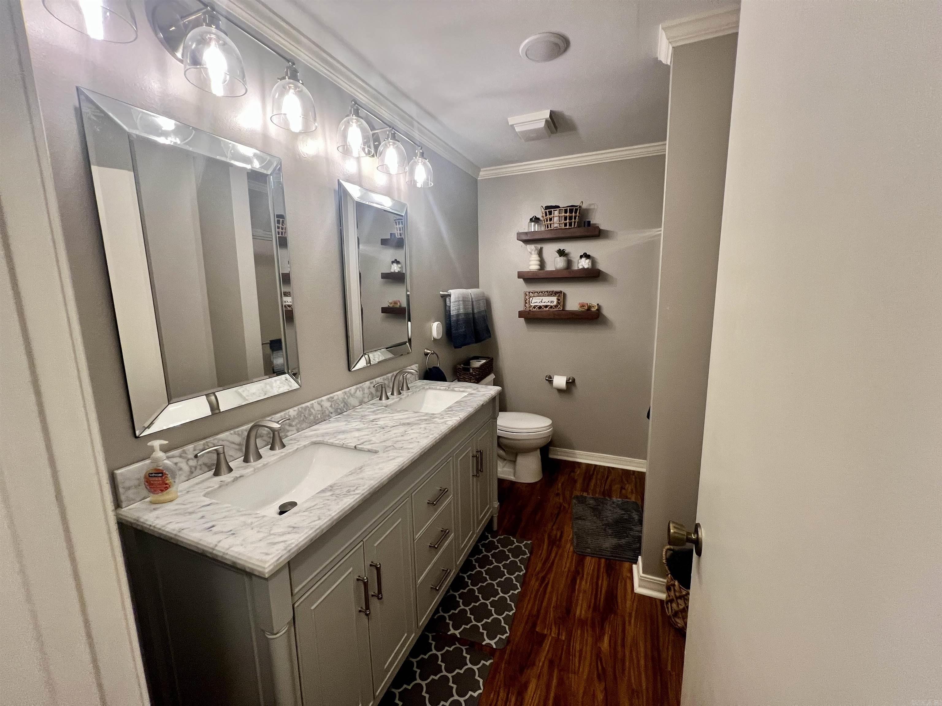 114 Edgemere  Fairfield Bay, AR
