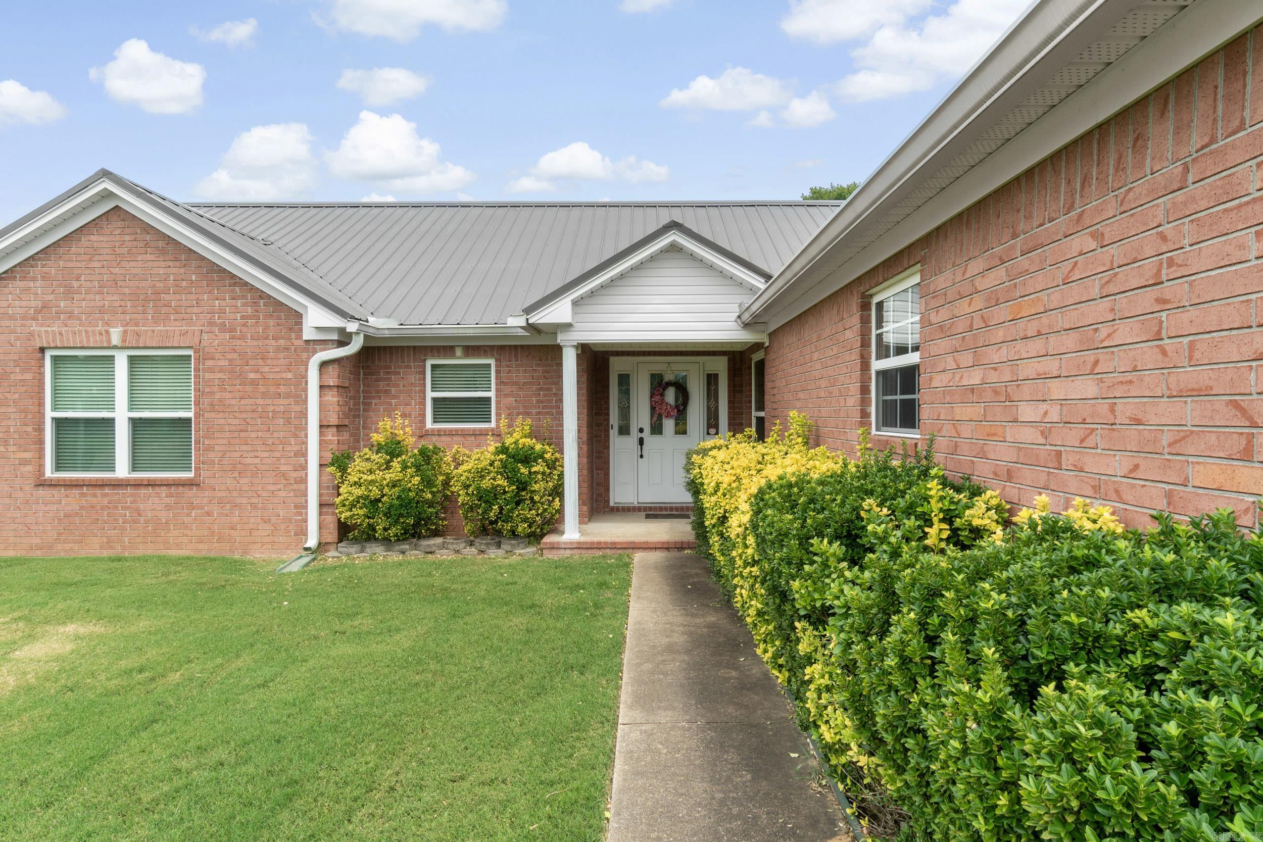300 Crain  Searcy, AR