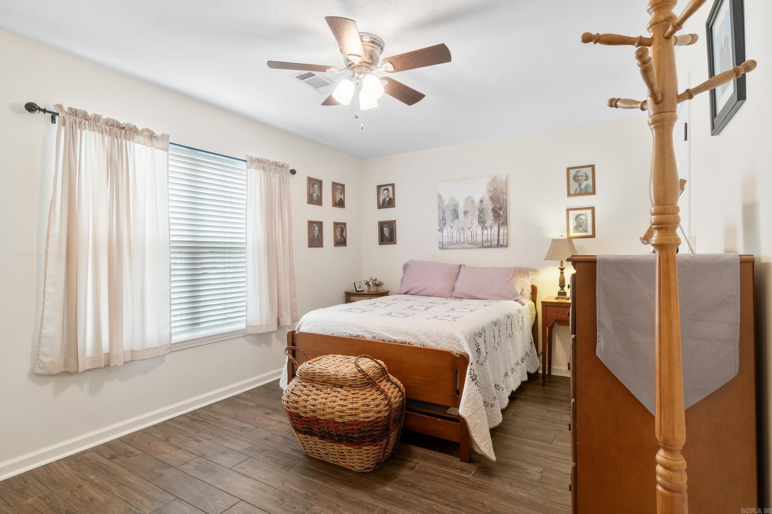 300 Crain  Searcy, AR