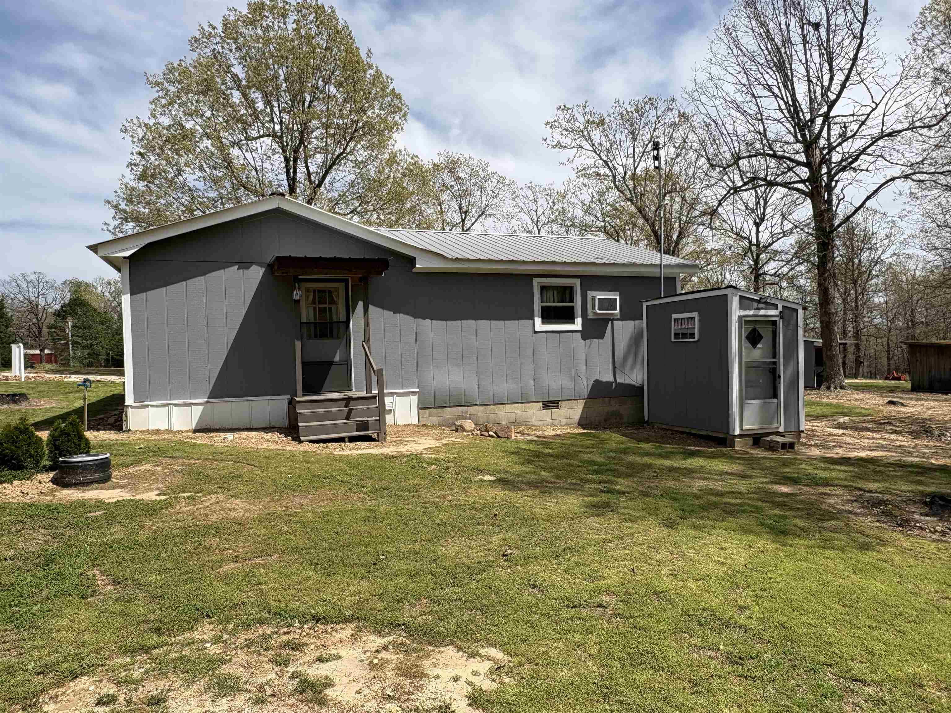 4431 Magnolia Road Salem, AR 72576