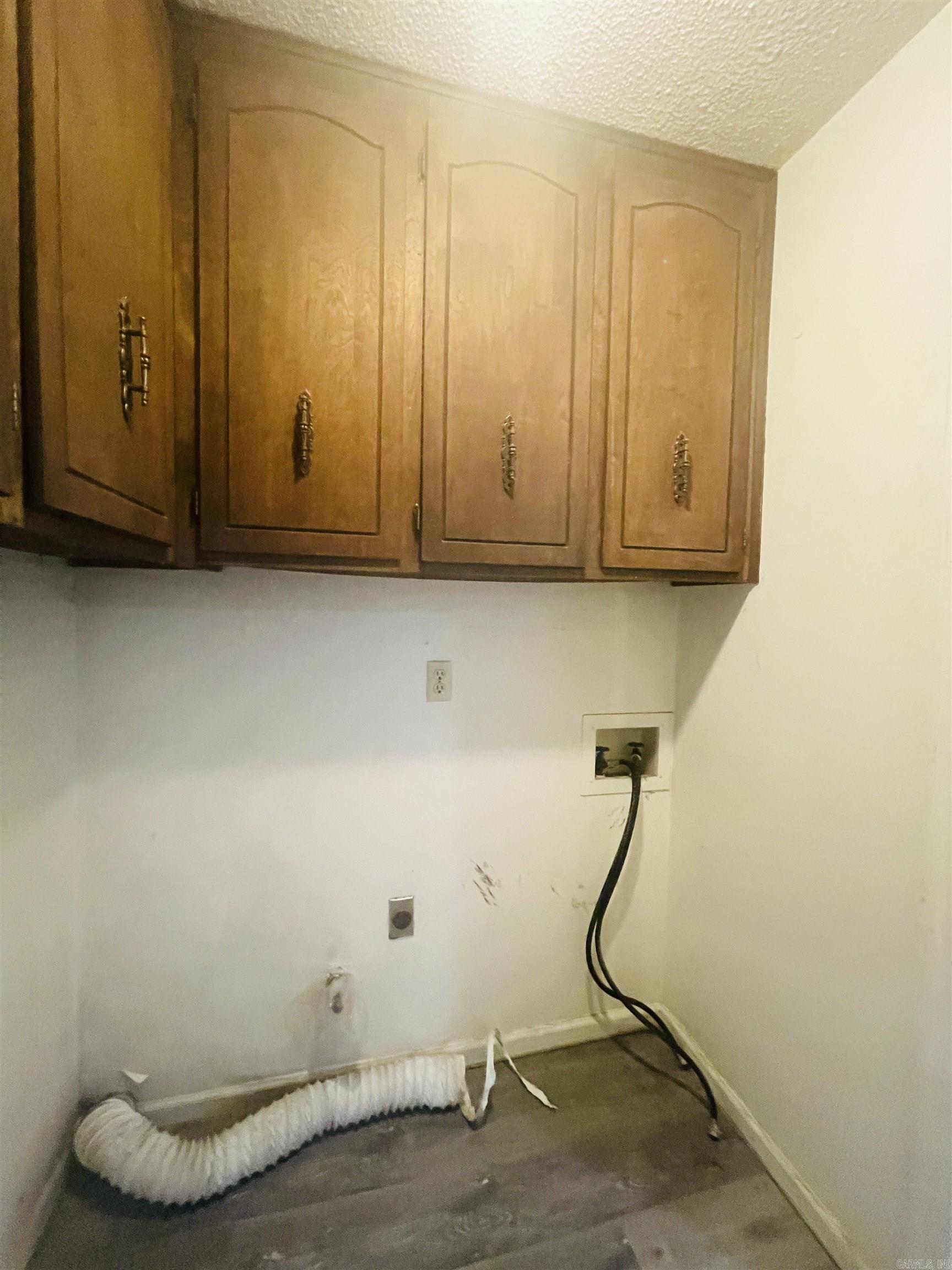 55 FALLING CREEK DR North Little Rock, AR 72114