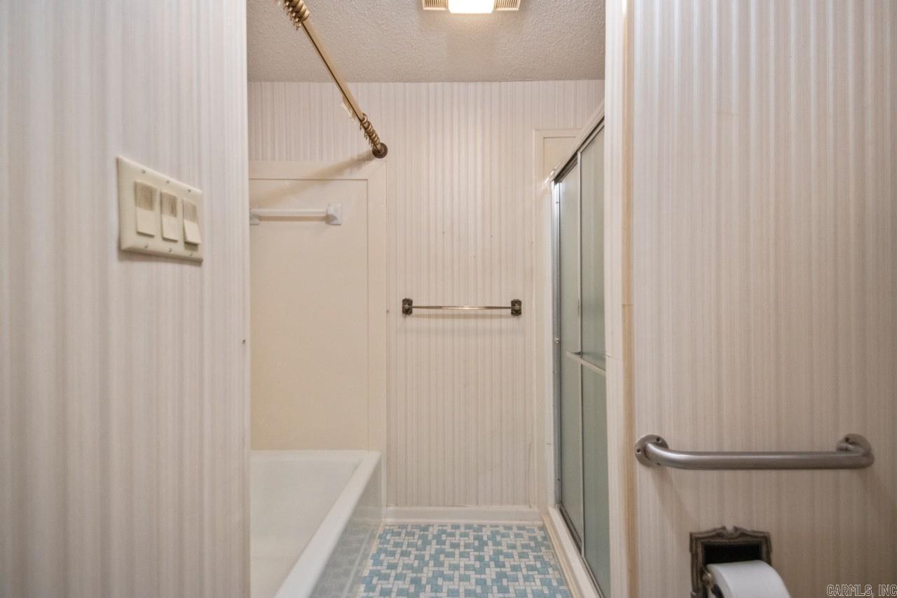 1 Foxboro Cv  Jacksonville, AR