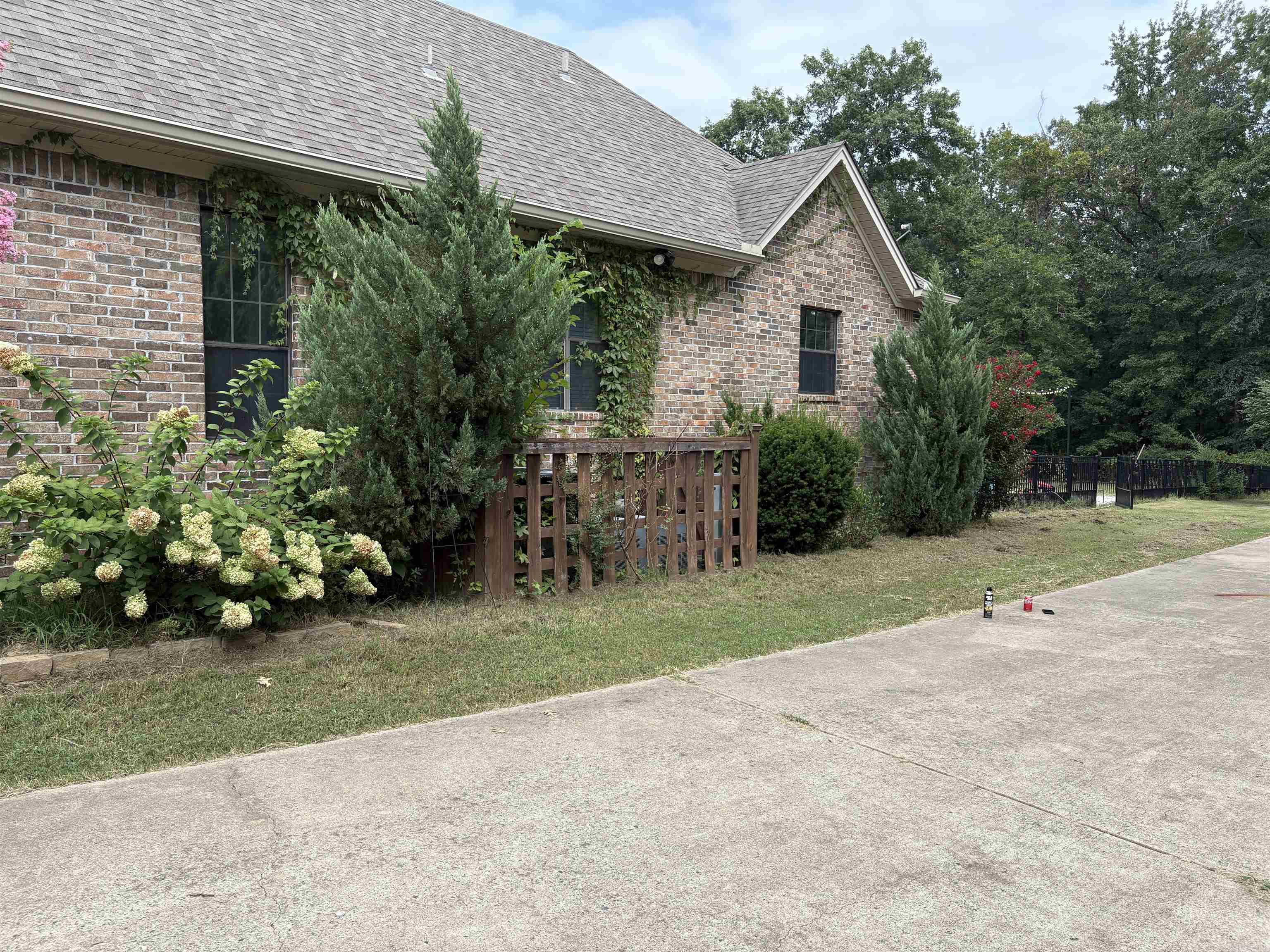 2074 Hickory Creek Circle  Bryant, AR
