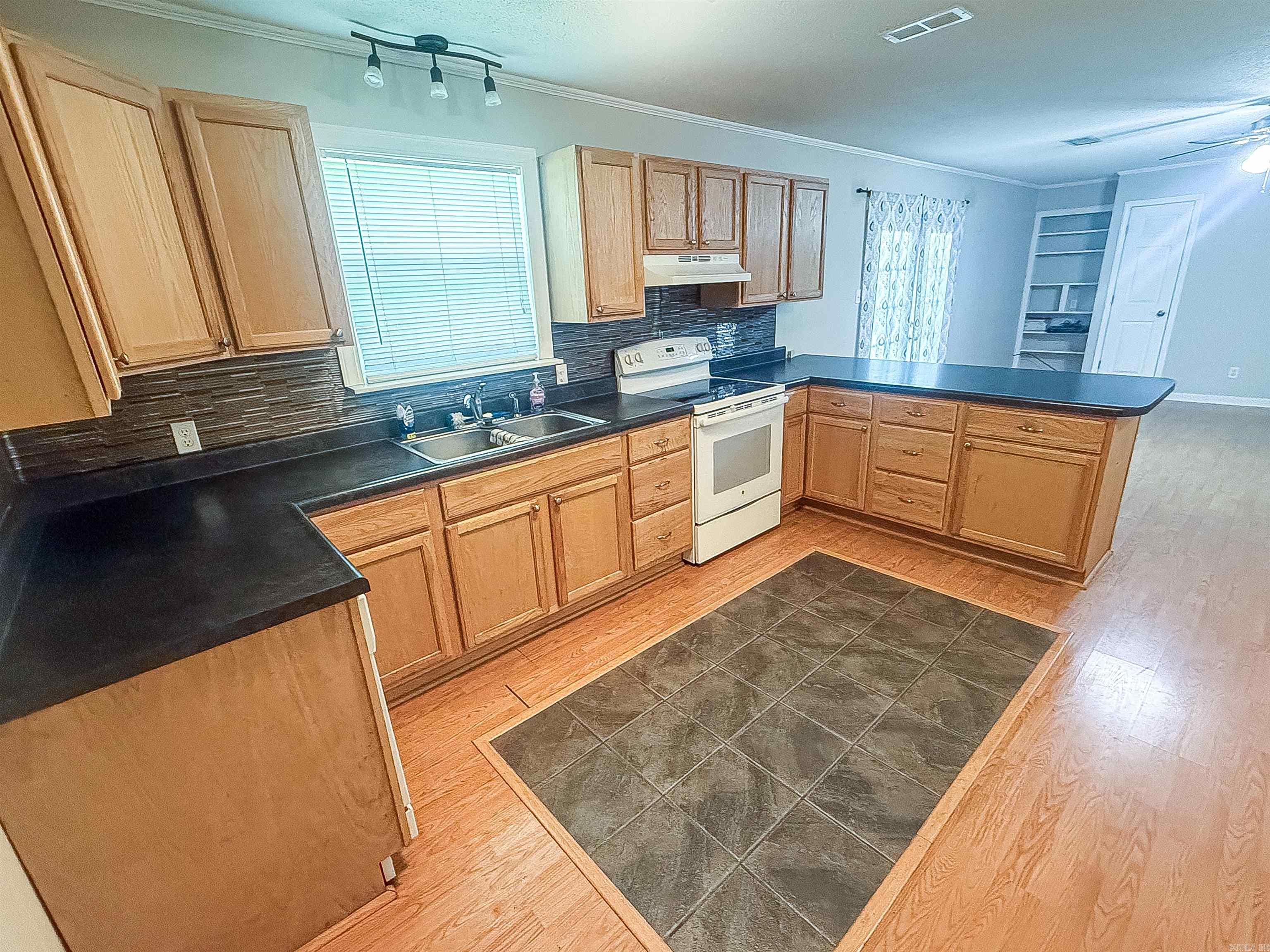 10 Bellamy  Cabot, AR