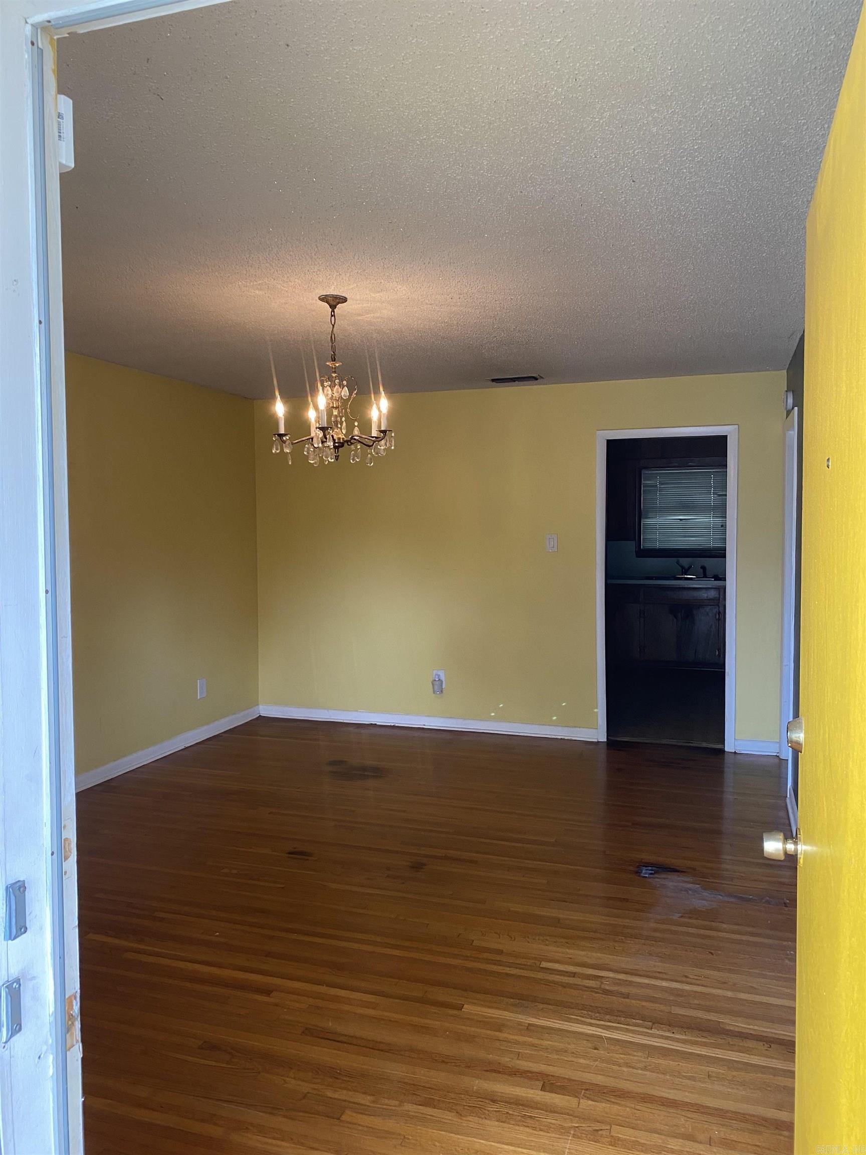 1515 E. Twin Lakes Drive Little Rock, AR 72205