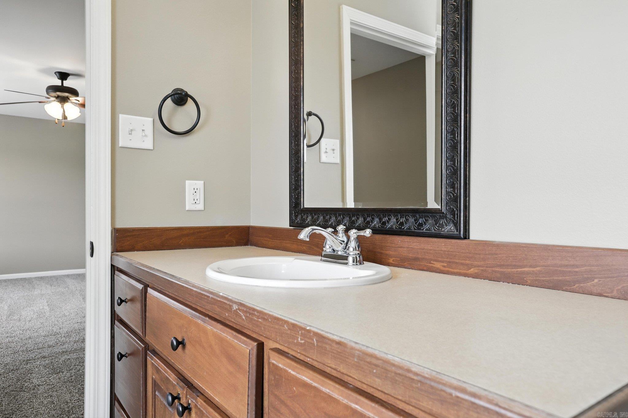419 Sharon Oaks  Benton, AR