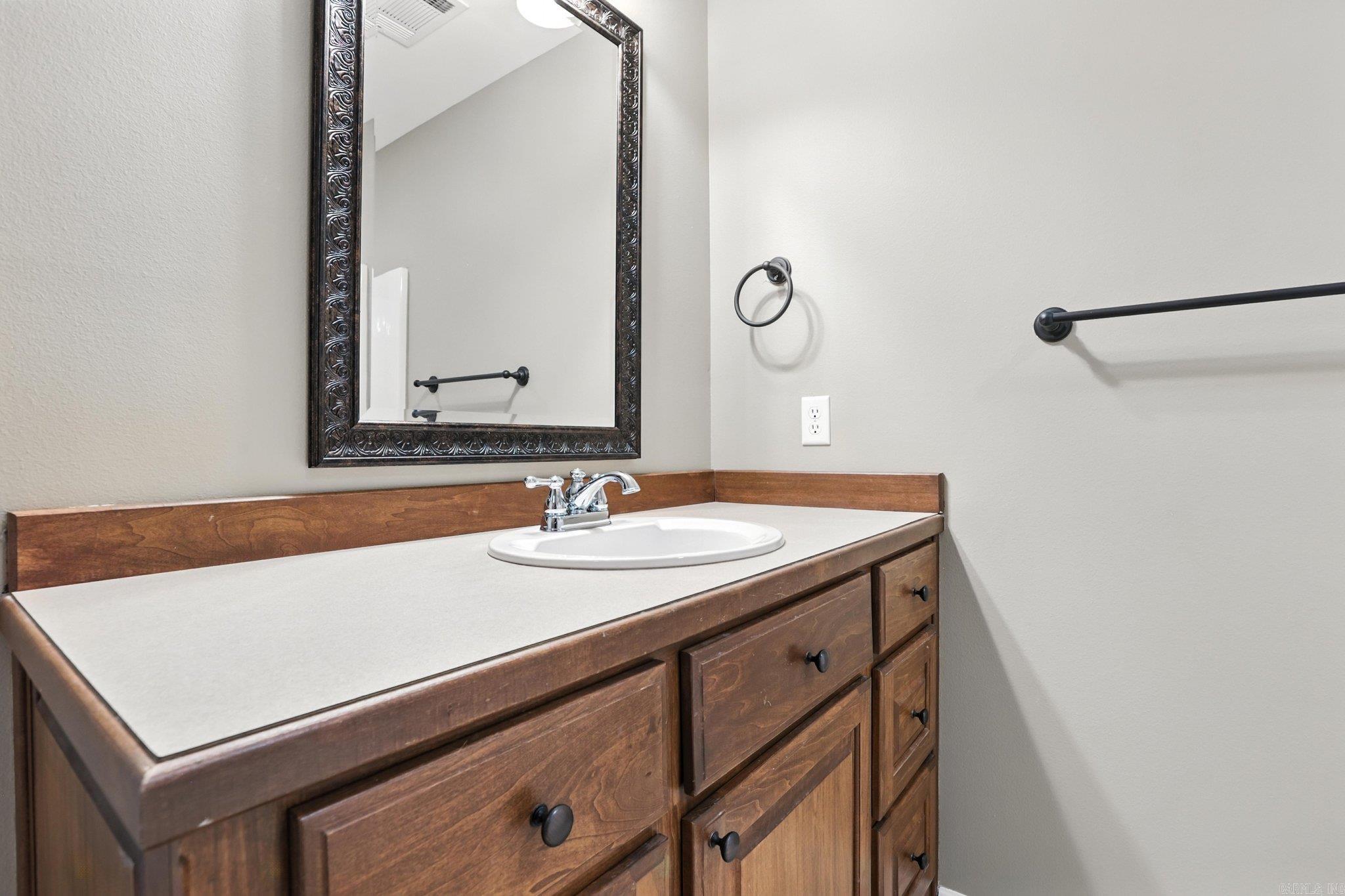 419 Sharon Oaks  Benton, AR