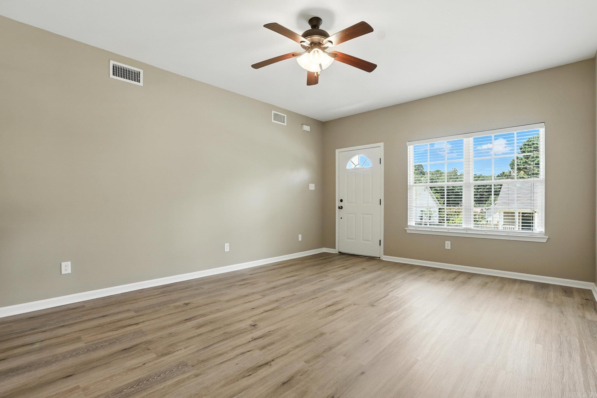 419 Sharon Oaks  Benton, AR