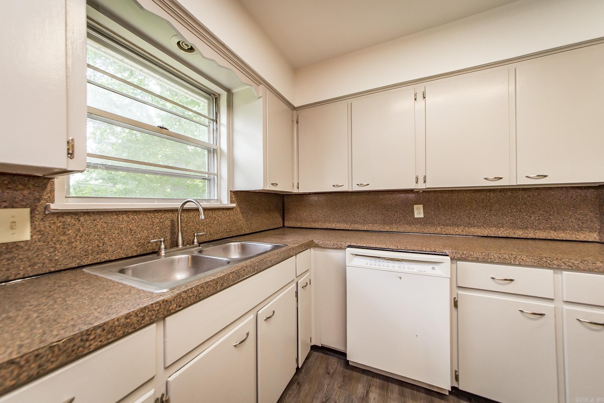 44 Wesley dr  North Little Rock, AR