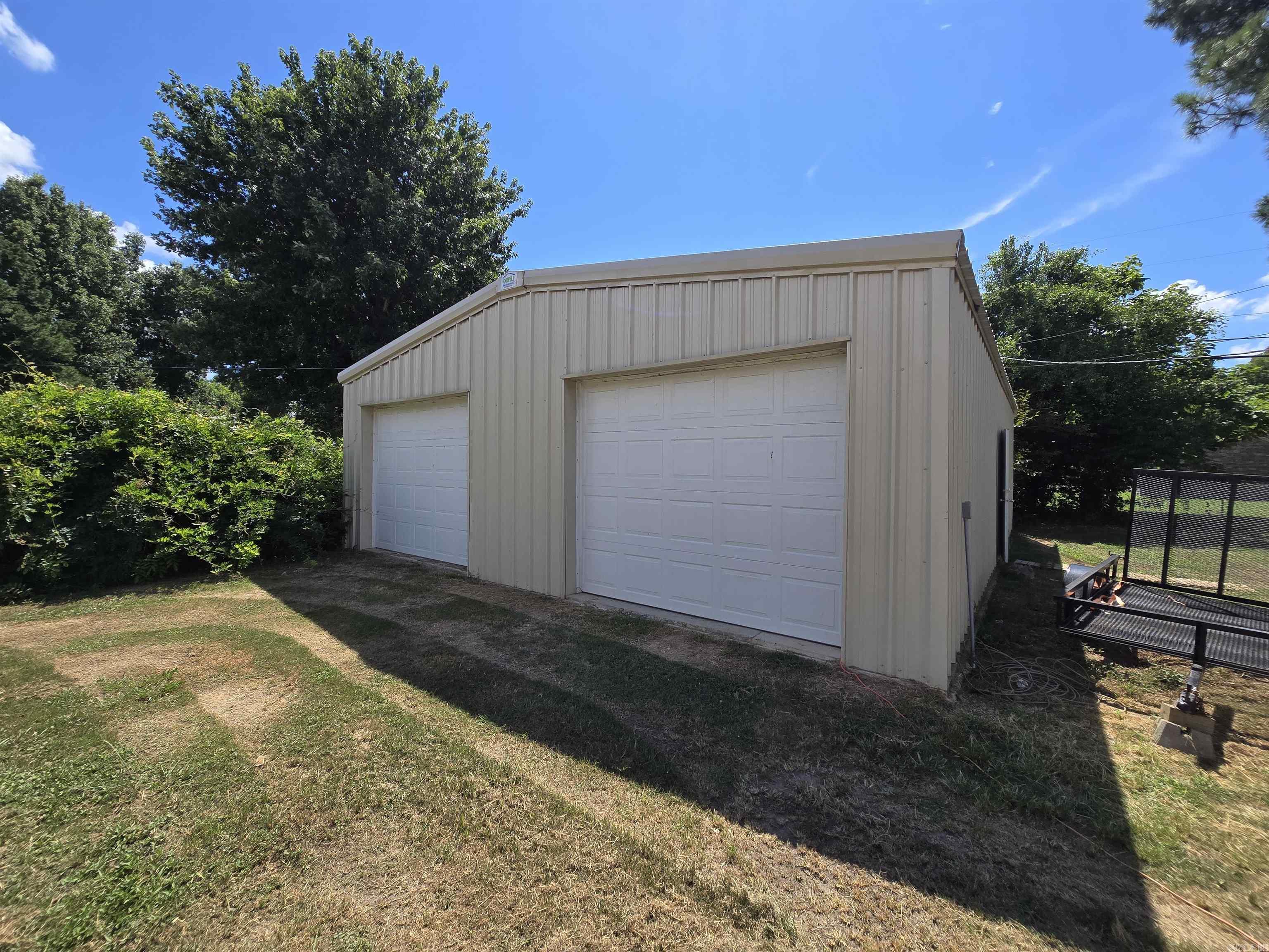 733 Smith  Trumann, AR