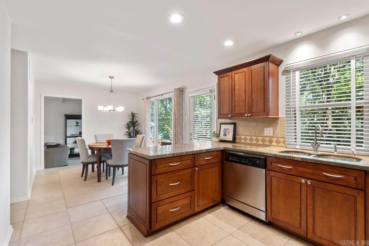 17 Sugar Creek Rd  North Little Rock, AR
