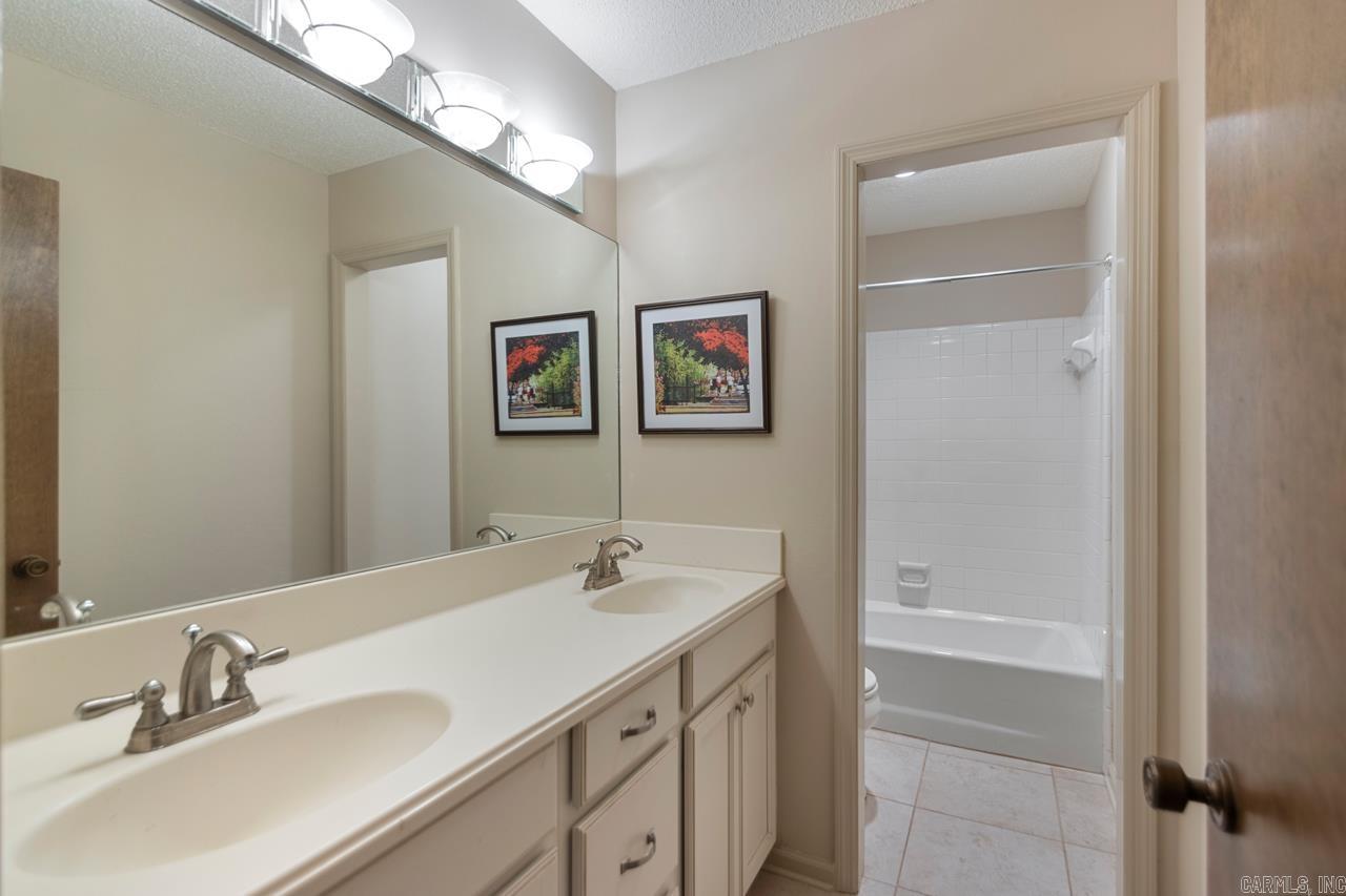 17 Sugar Creek Rd  North Little Rock, AR