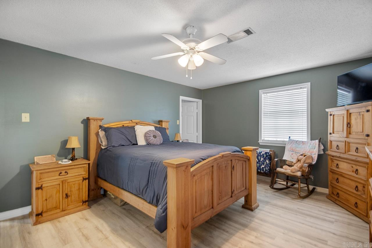 5810 E Sardis Road Hensley, AR 72065