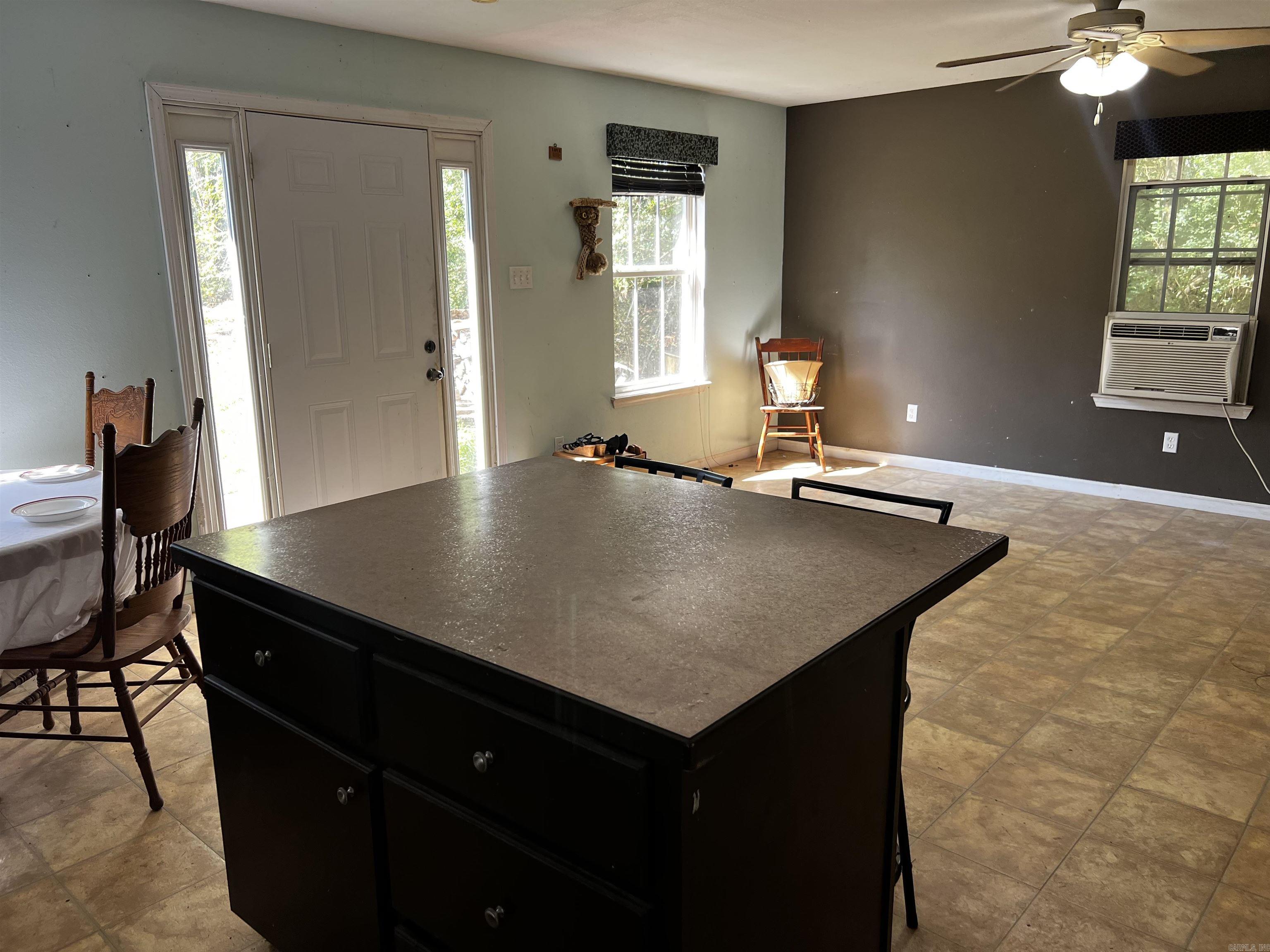 5810 E Sardis  Hensley, AR
