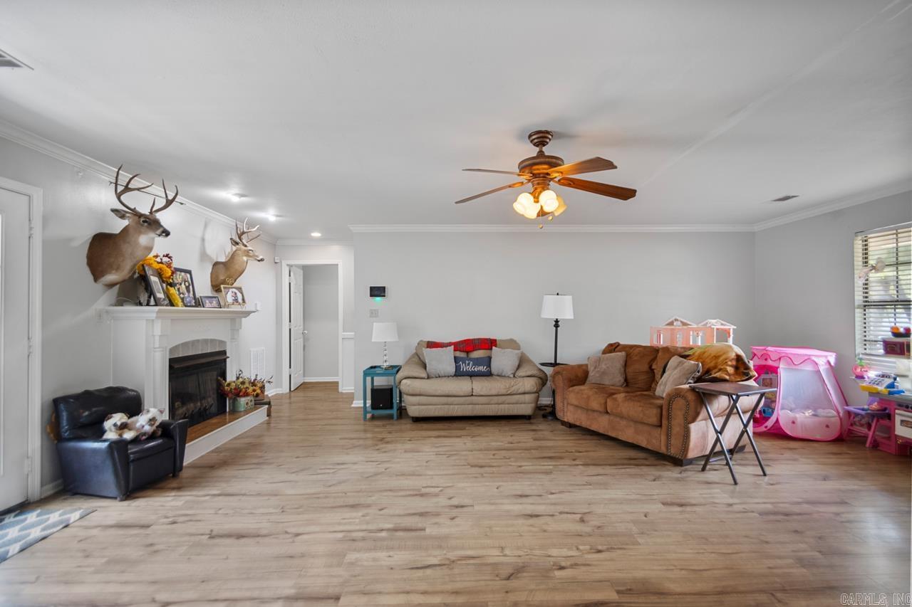 5810 E Sardis Road Hensley, AR 72065