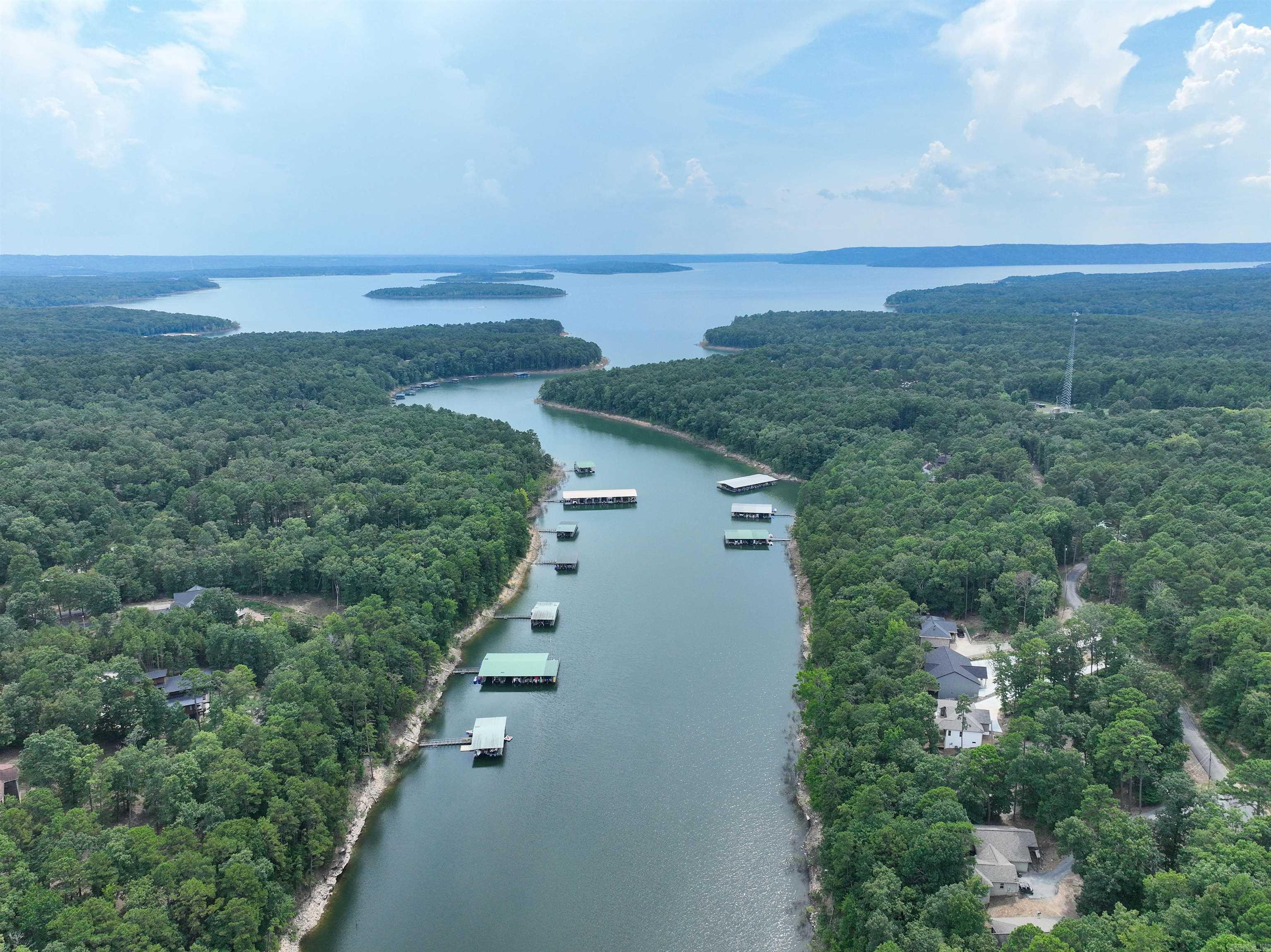 90 Stone Cr.  Greers Ferry, AR