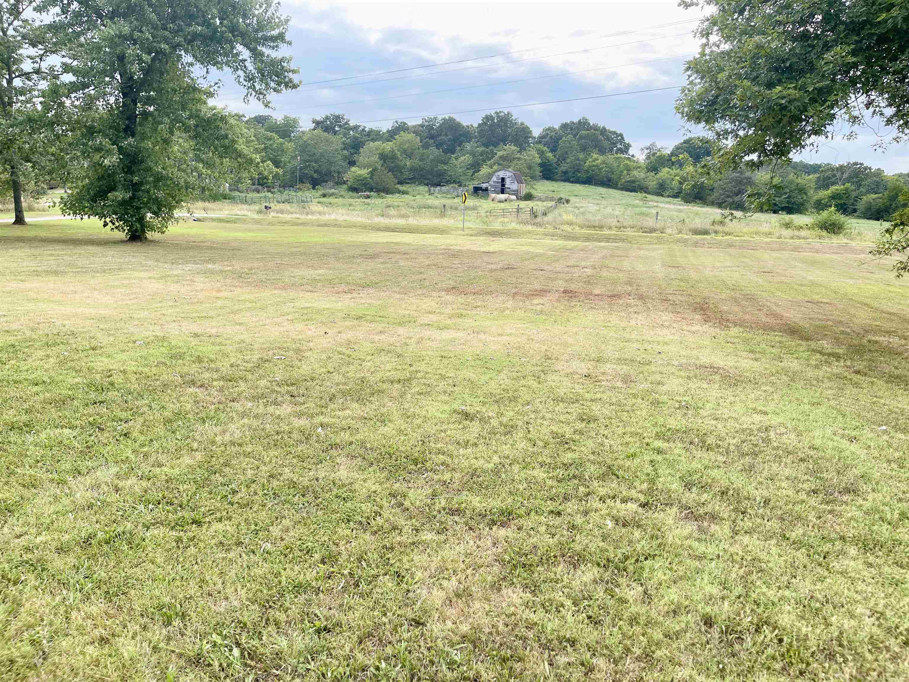 5698 S 9  Salem, AR