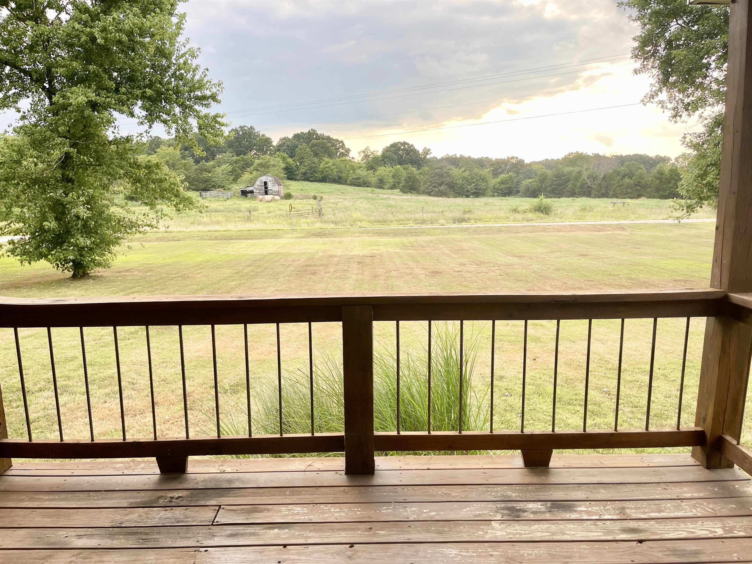 5698 S 9  Salem, AR