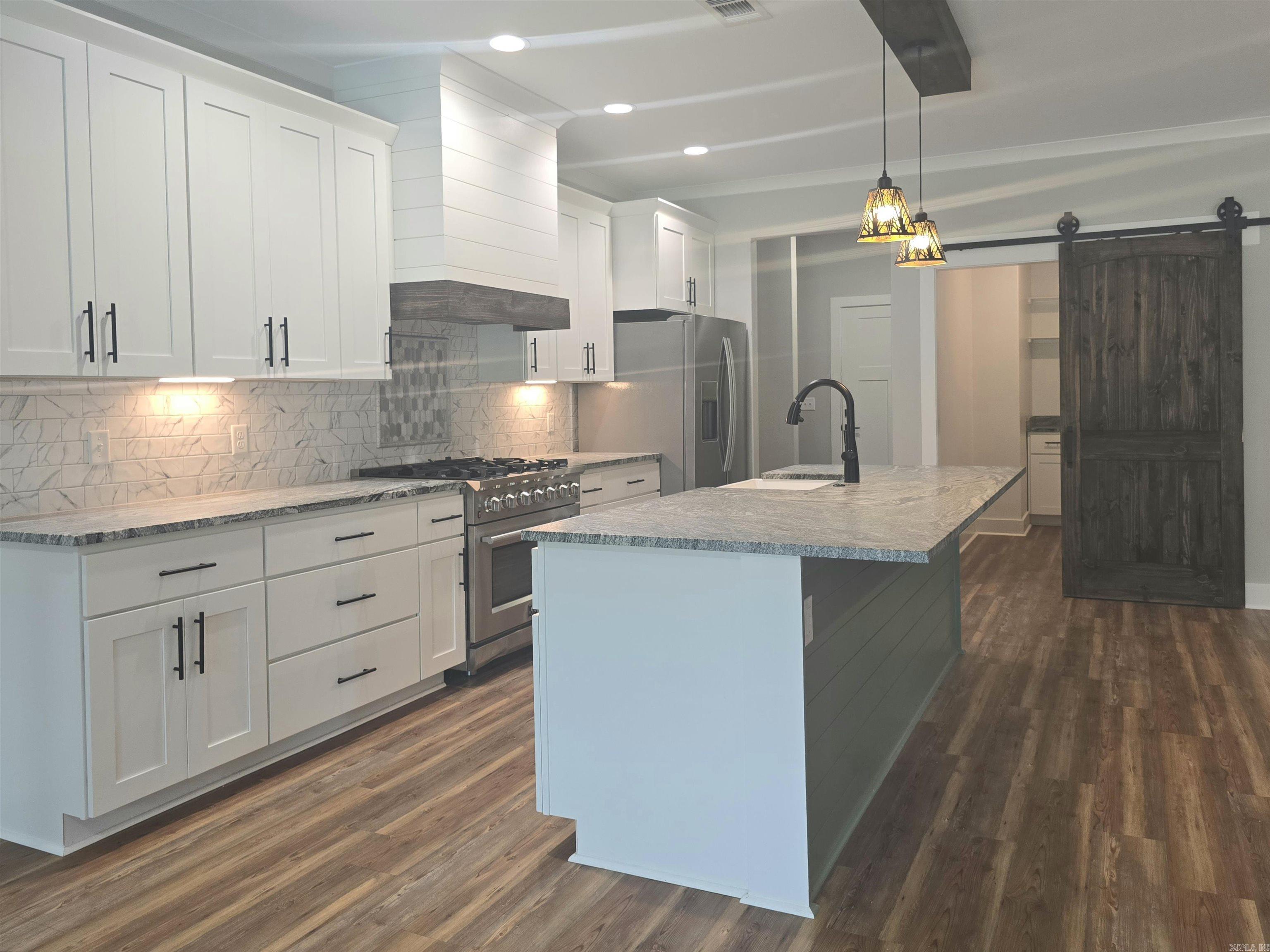 664 Hiram Drive  Bauxite, AR