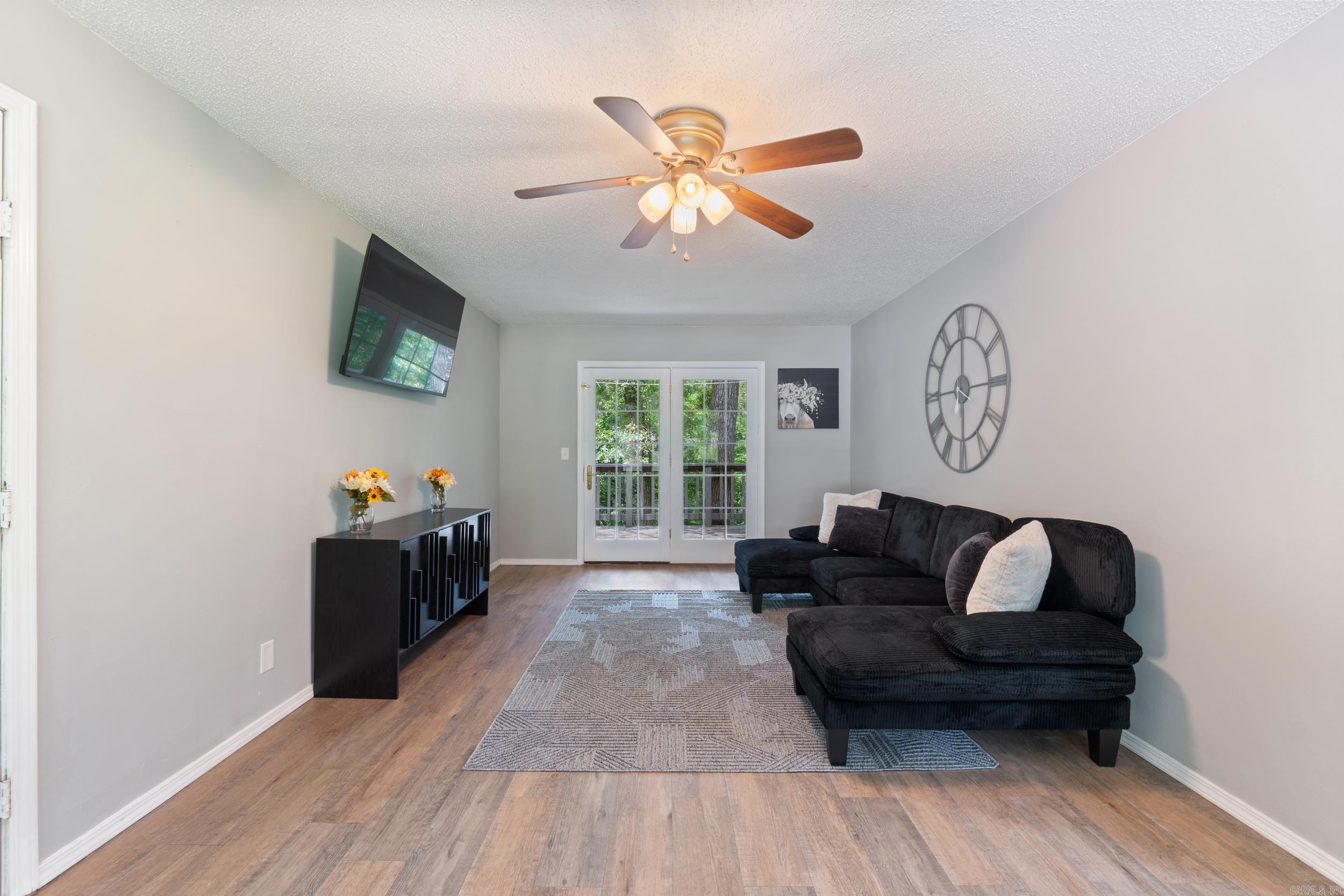 18 Duvall Lane  Bella Villa, AR