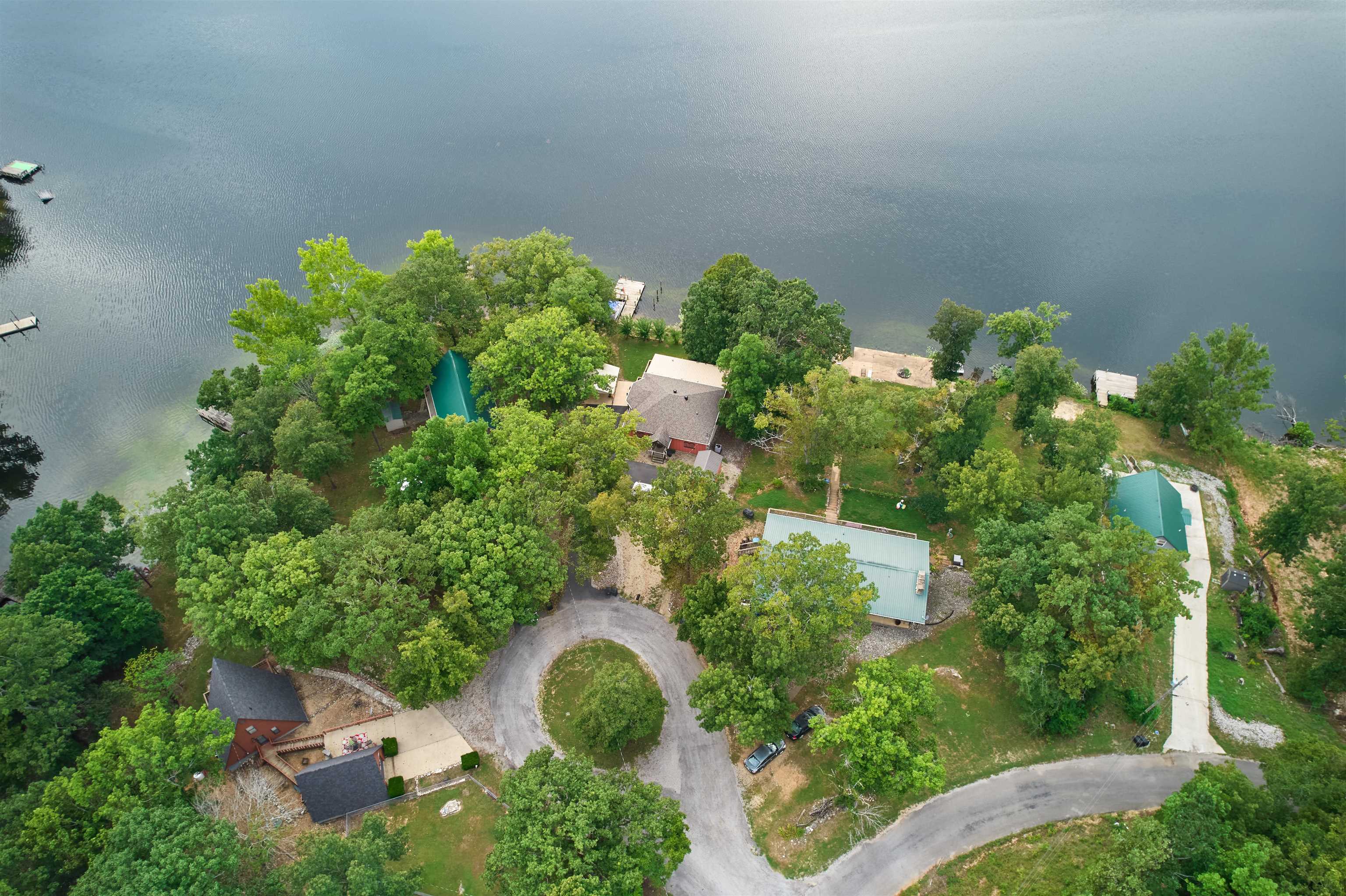 509 B Woodland Hills Rd  Hardy, AR