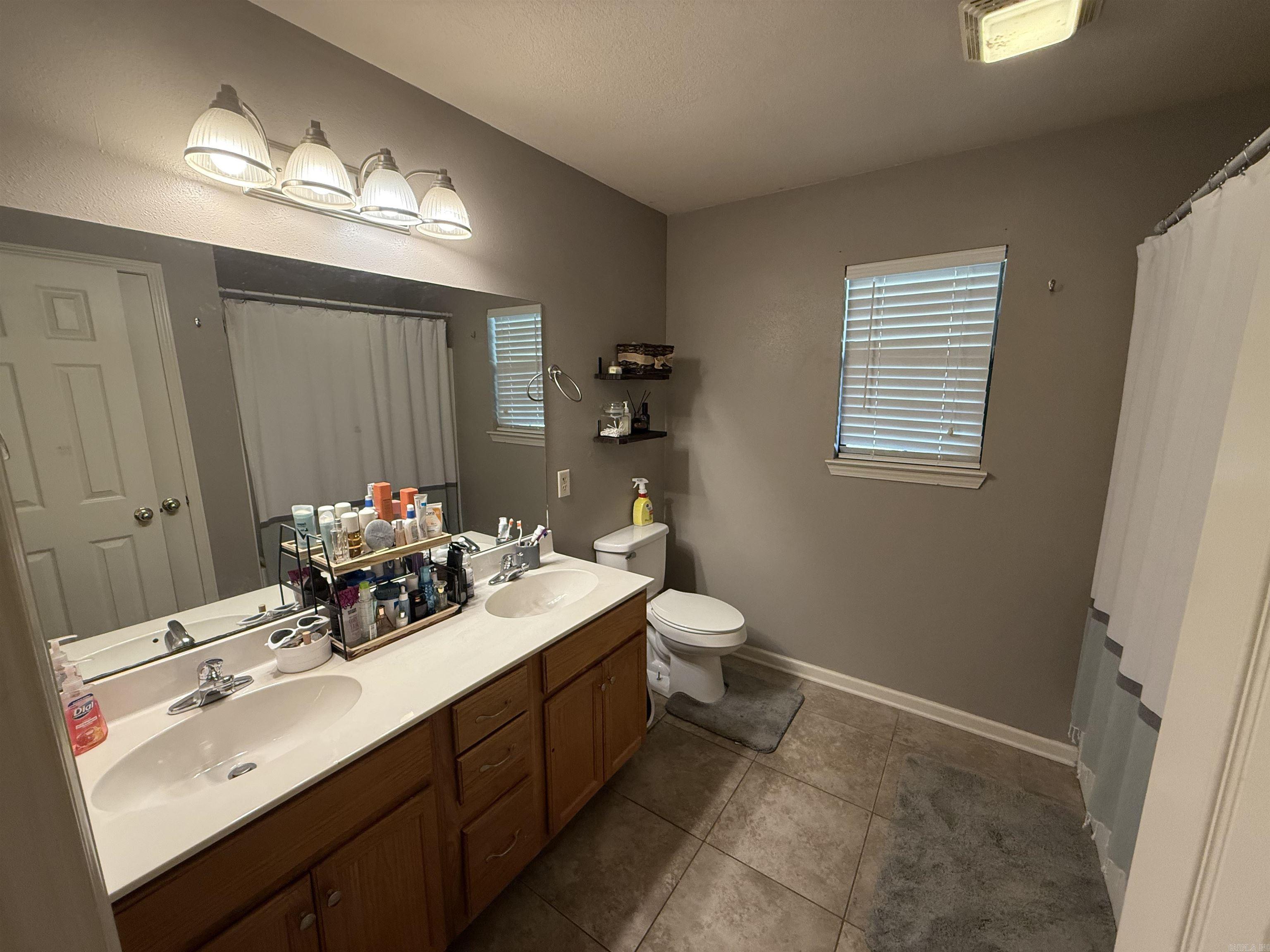 85 Arrowhead  Greenbrier, AR