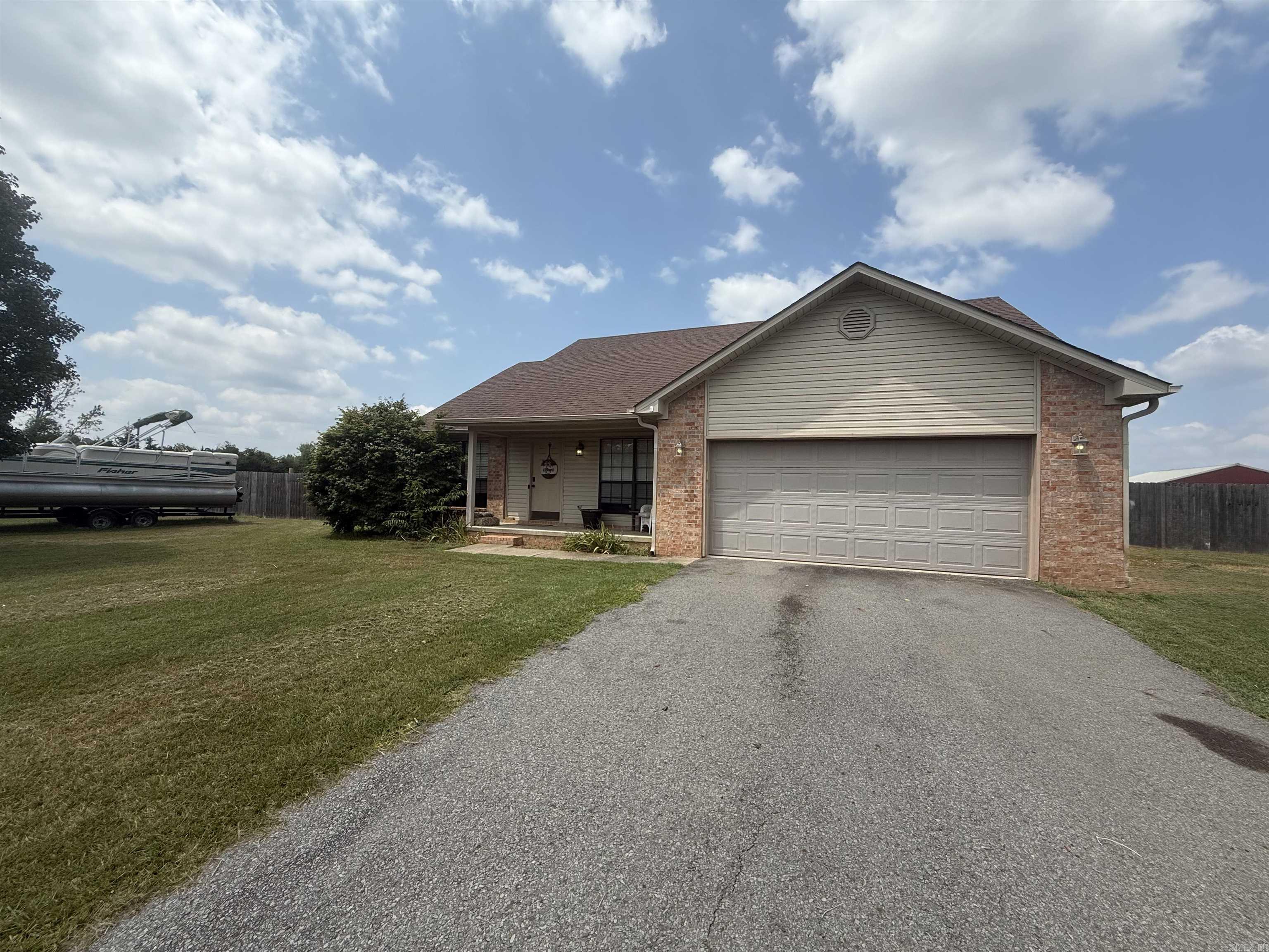 85 Arrowhead  Greenbrier, AR