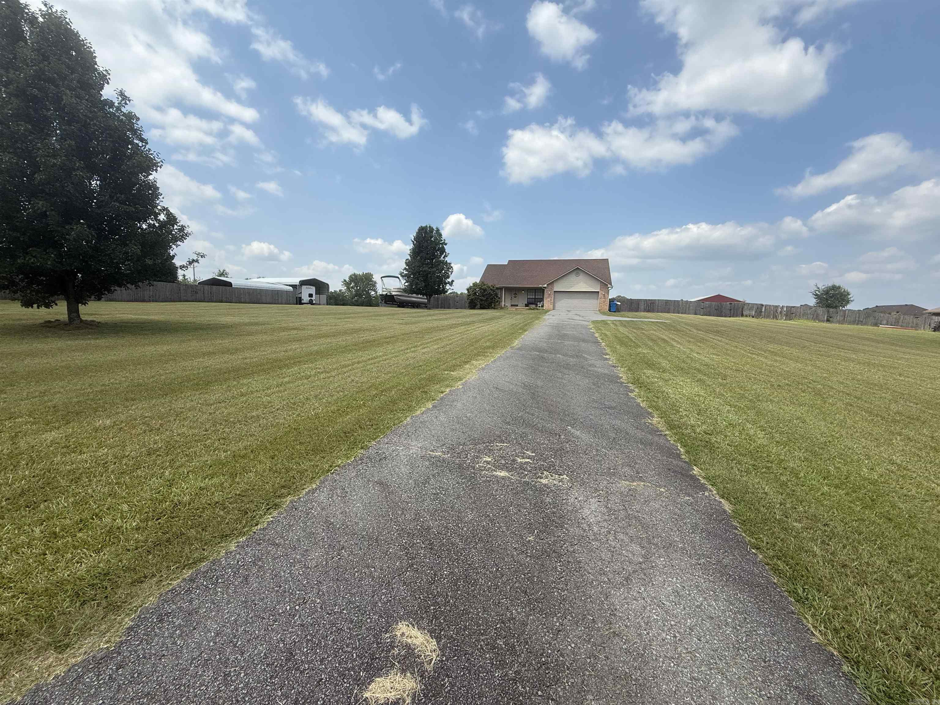 85 Arrowhead  Greenbrier, AR