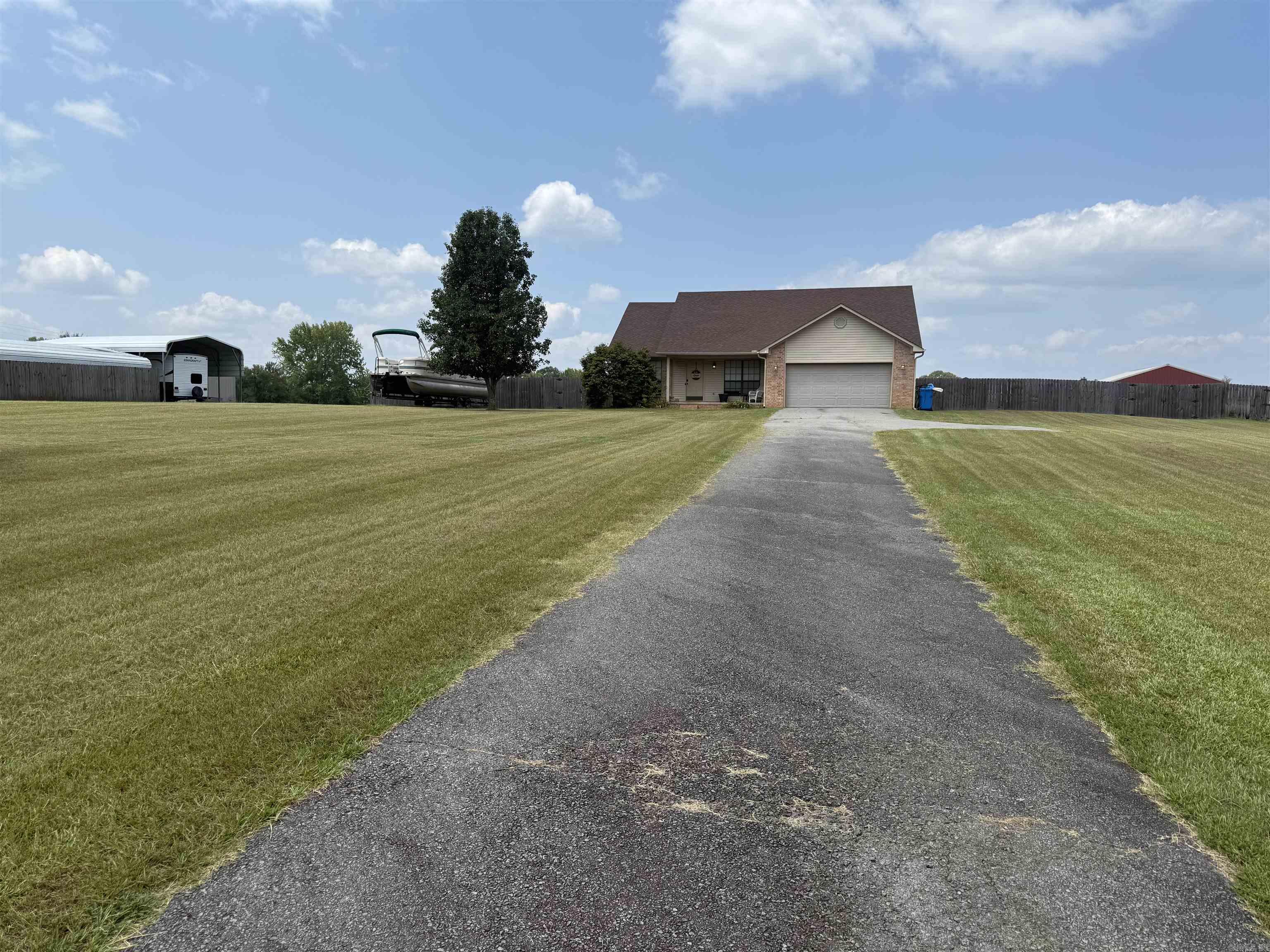 85 Arrowhead  Greenbrier, AR